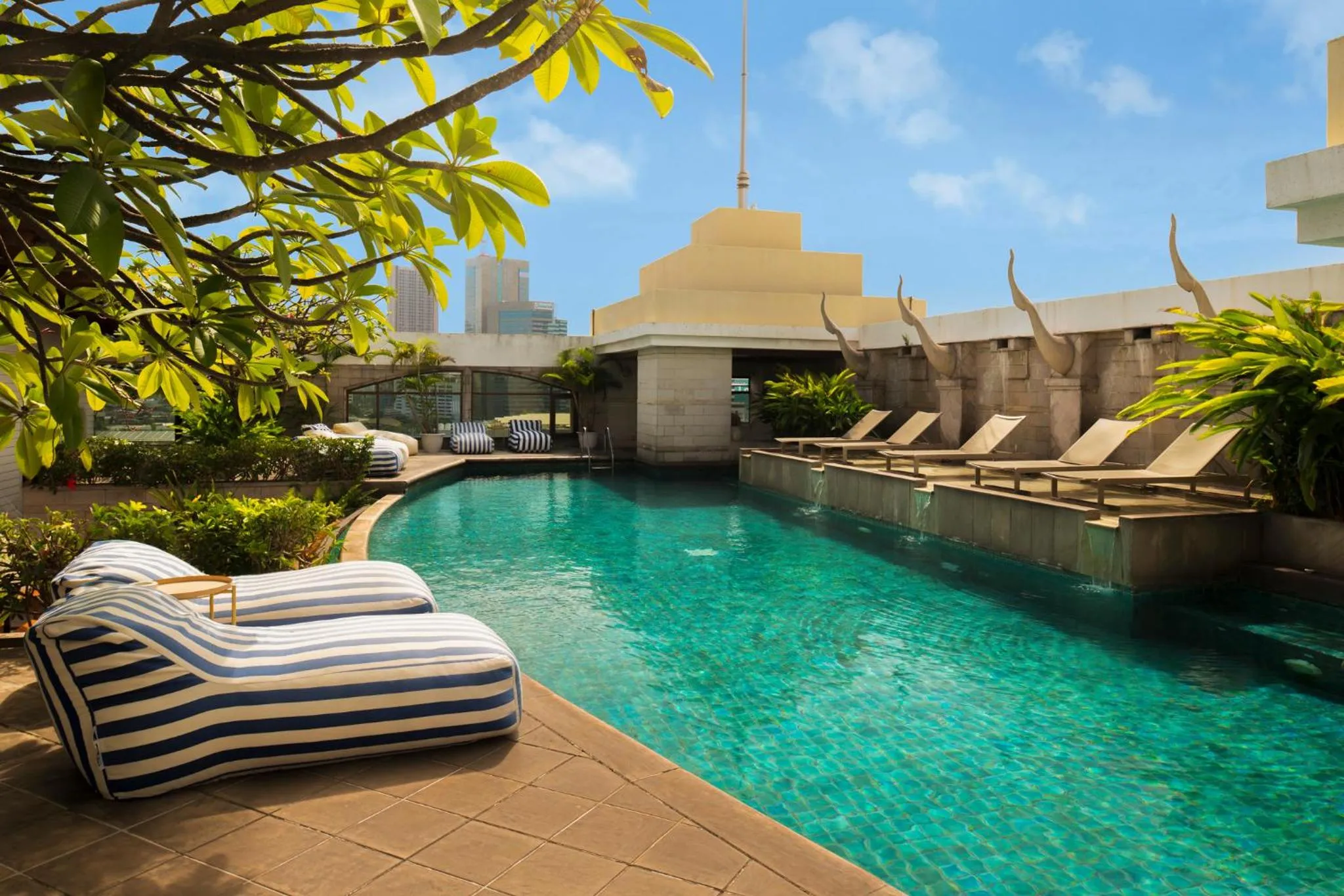 Swimming pool in The Davis Bangkok