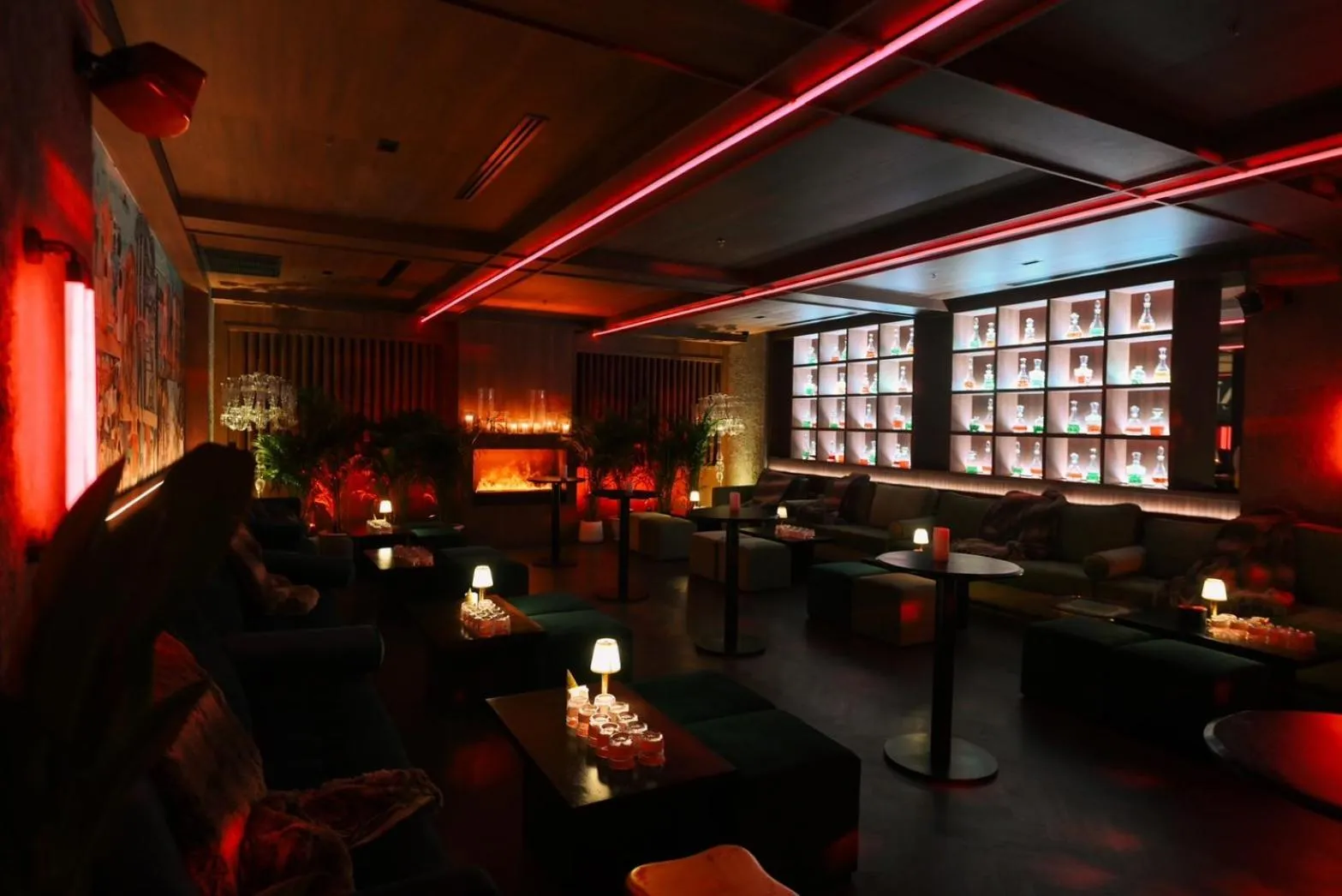 Lounge or bar in The Davis Bangkok