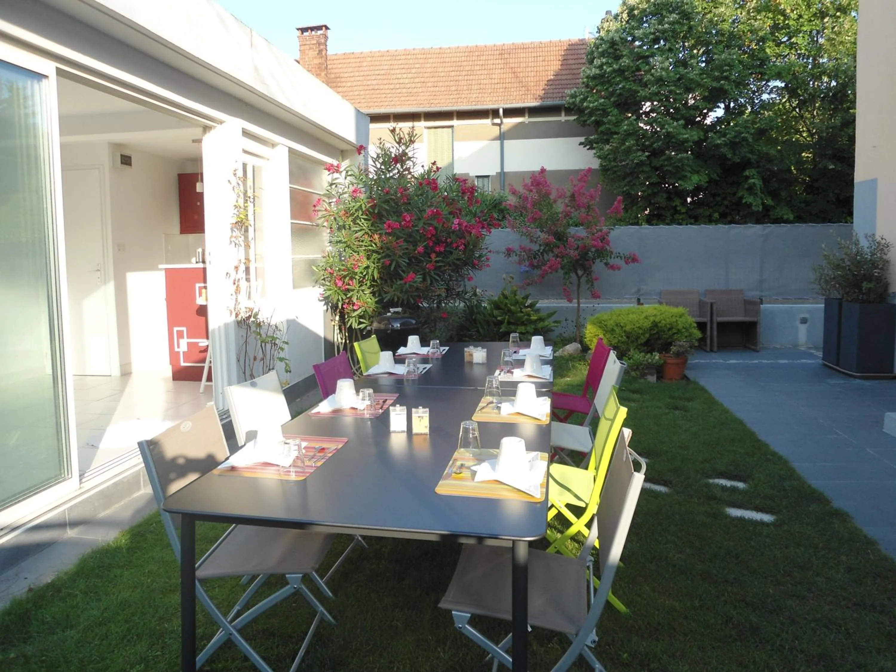 Continental breakfast in Chambres d'Hôtes Les Muriers