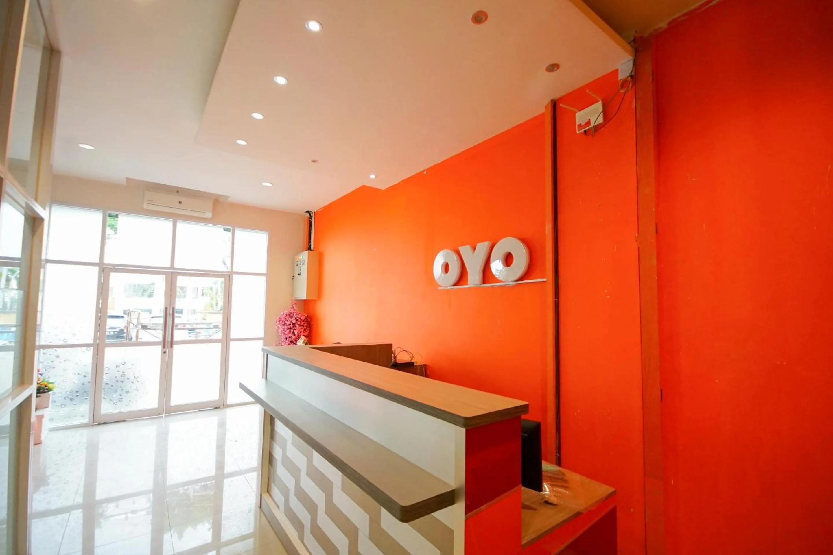 Lobby or reception, Lobby/Reception in OYO 251 The Maximus Inn Hotel