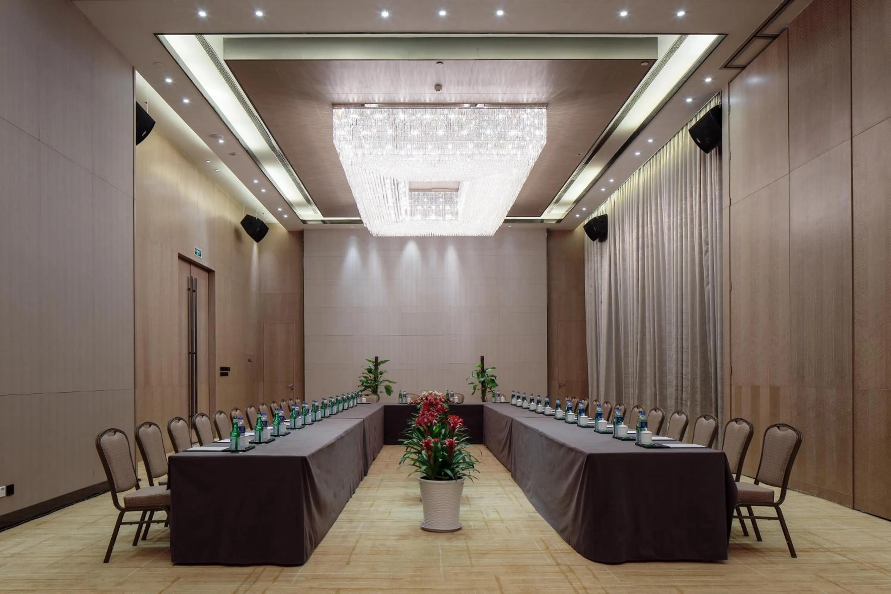 Meeting/conference room in Pullman Anshan Time Square