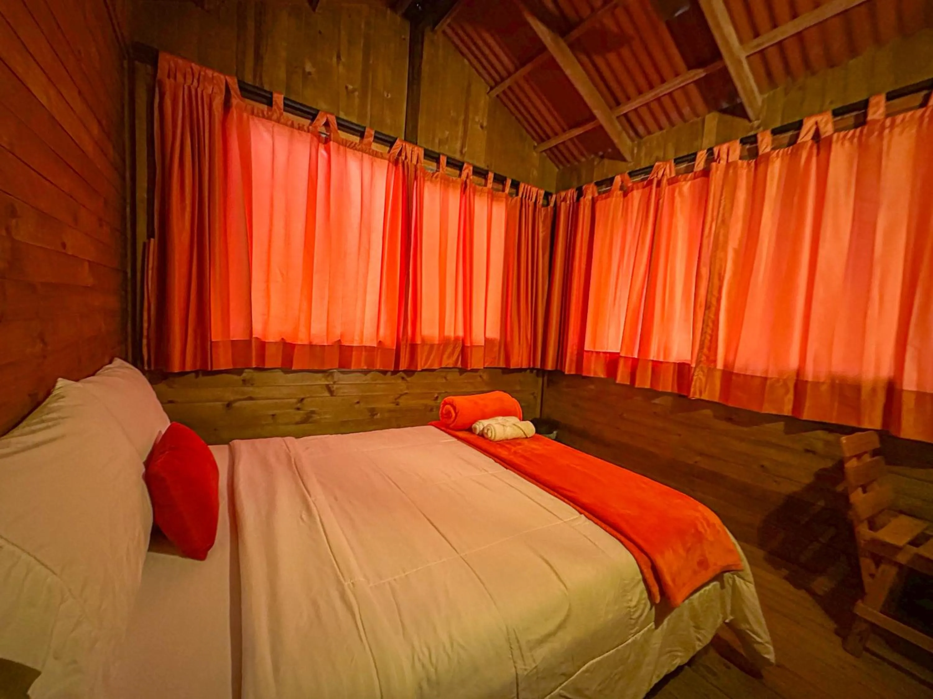 Bedroom, Bed in Loma Nevada Minca Hotel