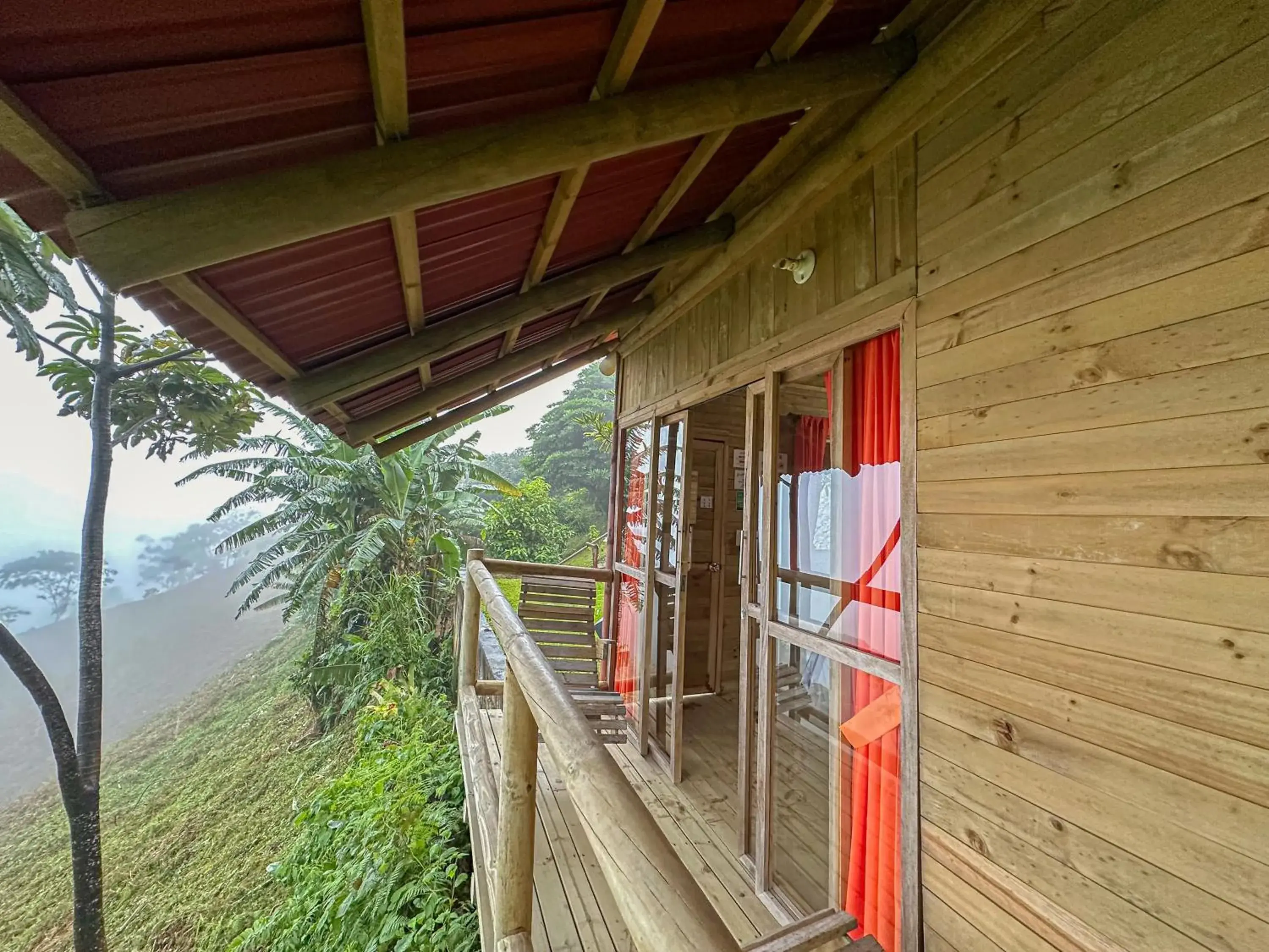 Deluxe Queen Suite in Loma Nevada Minca Hotel Deluxe Queen Suite in Loma Nevada Minca Hotel