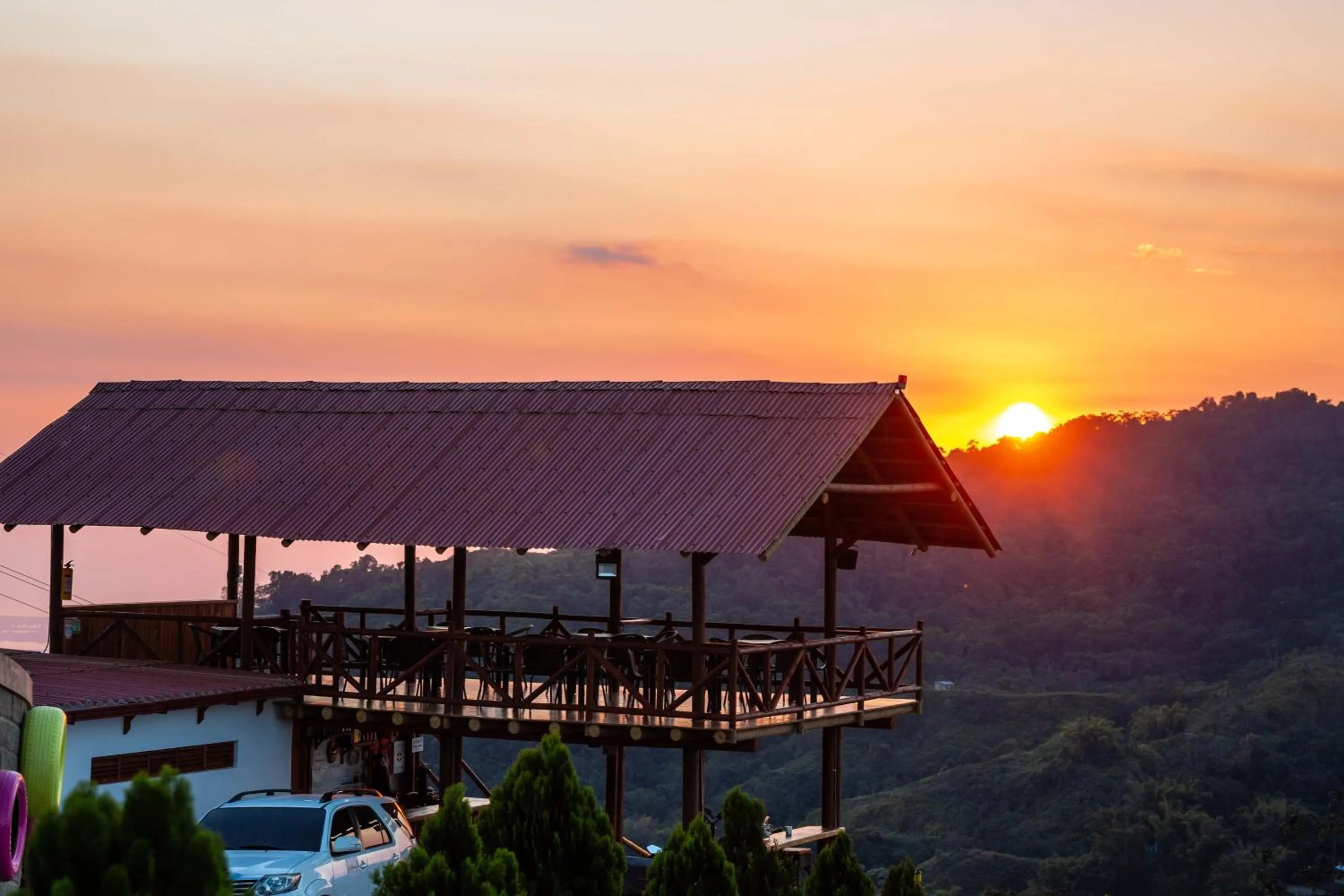 Property building in Loma Nevada Minca Hotel