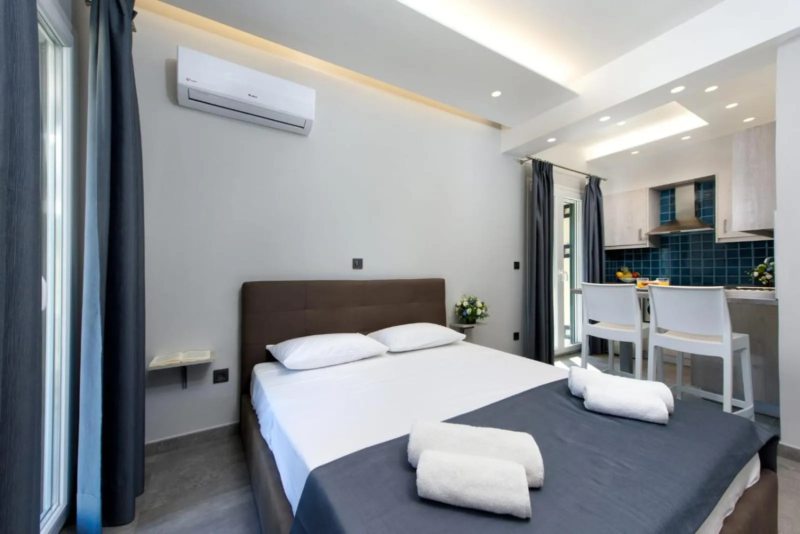 Bed in Dorotea Luxury Rooms
