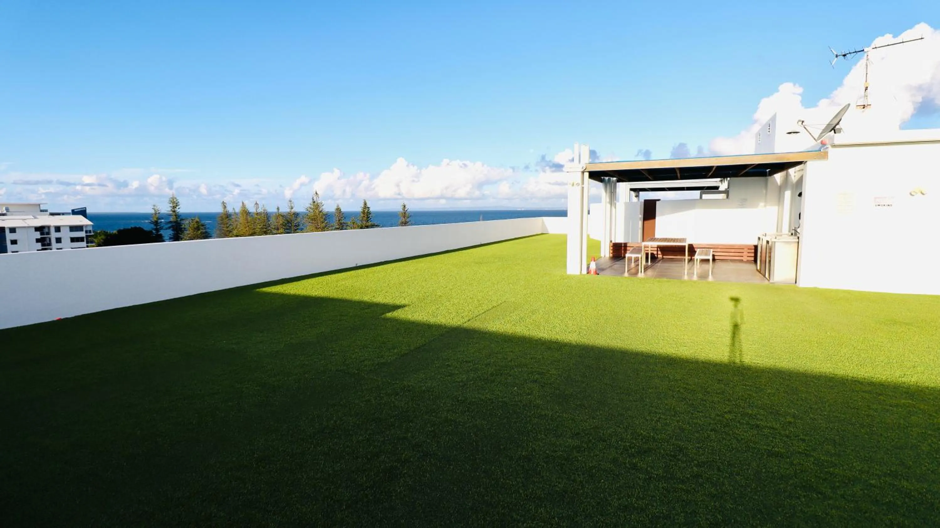 BBQ facilities in Scarborough Beach Resort Brisbane