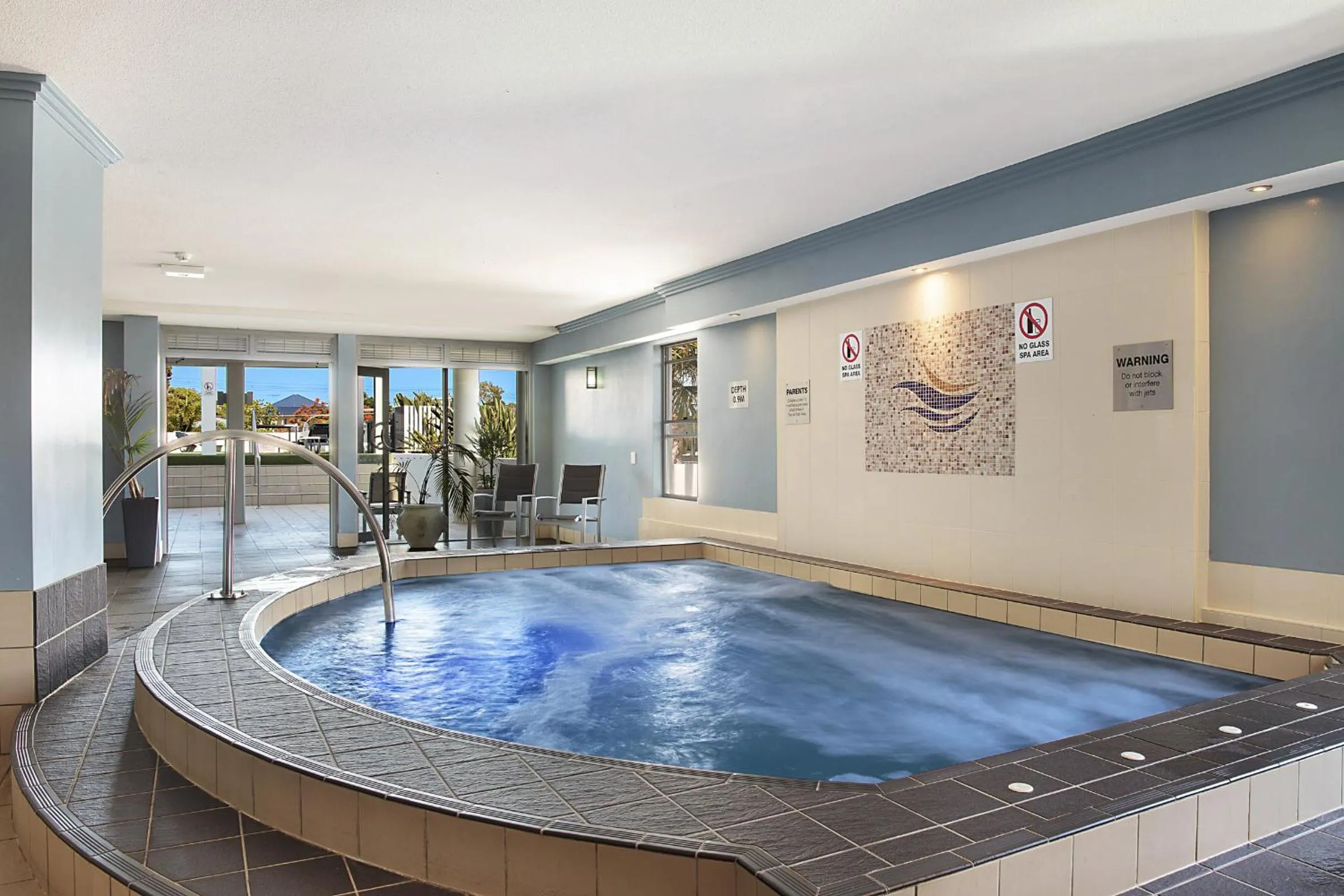 Hot Tub in Scarborough Beach Resort Brisbane