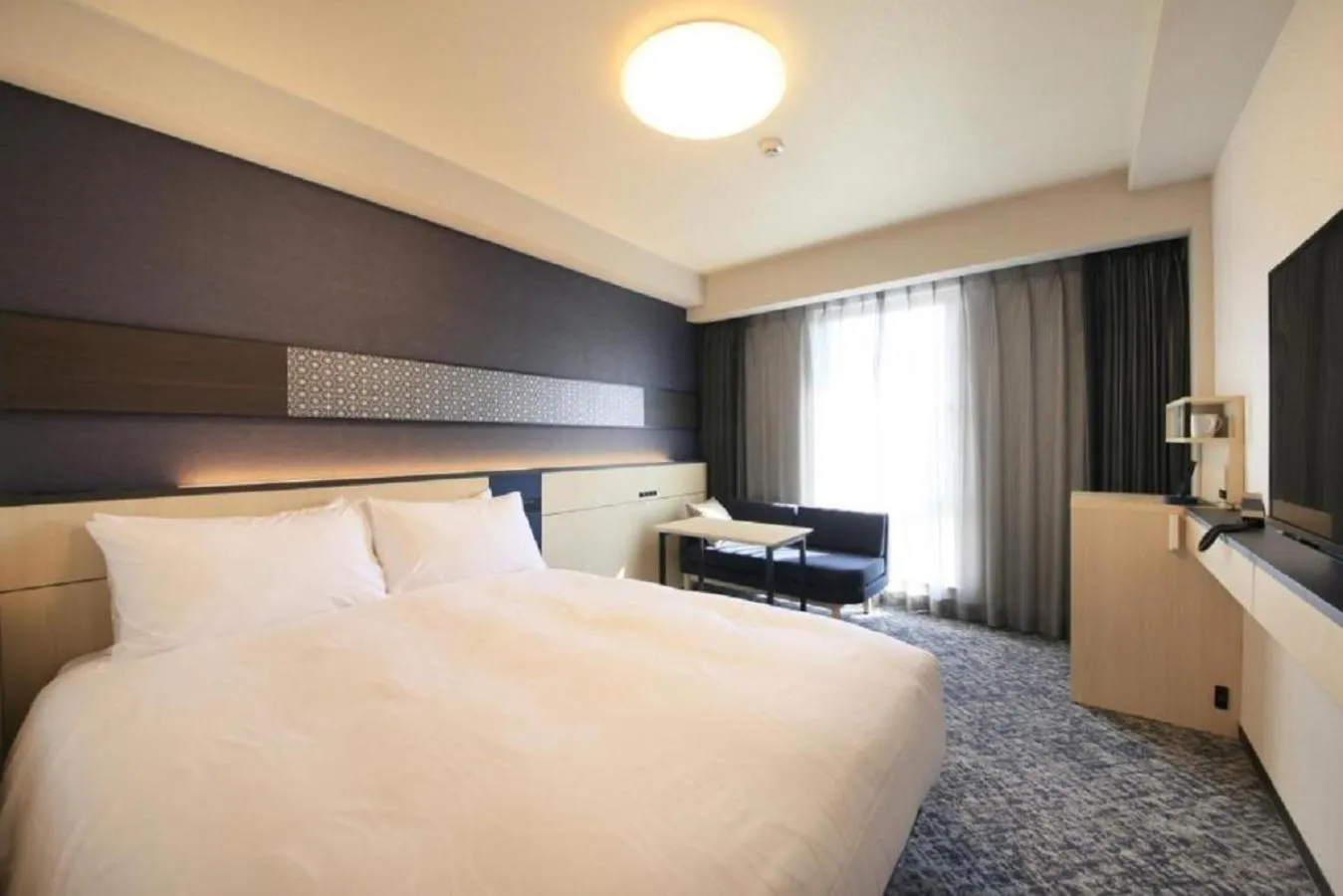 Bed in Keisei Richmond Hotel Tokyo Monzennakacho