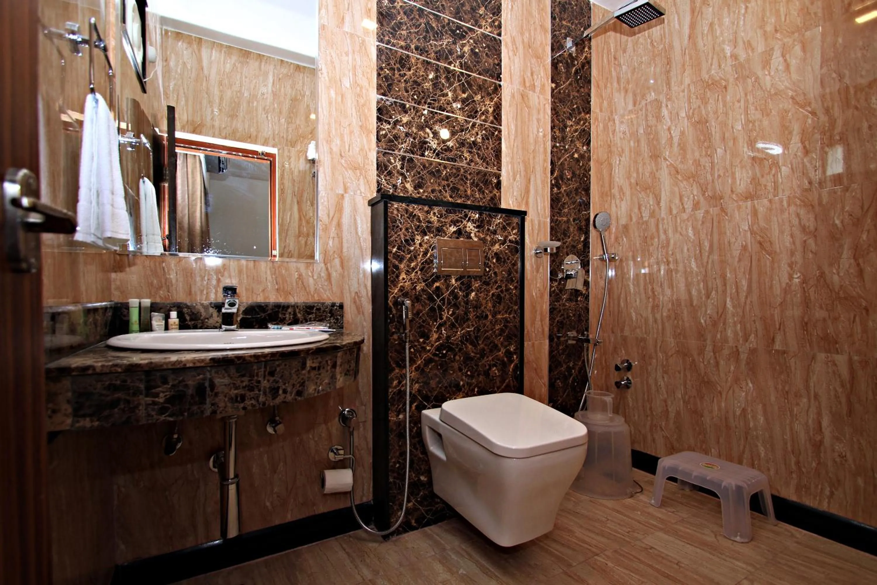 Hotel Empire Central Street