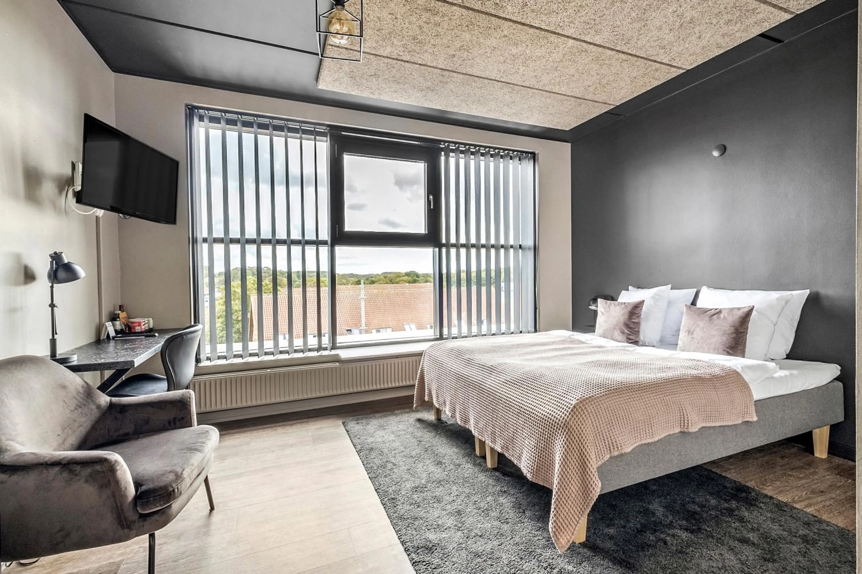 Bed in Best Western Royal Holstebro