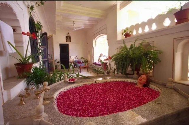 Day in Deogarh Mahal