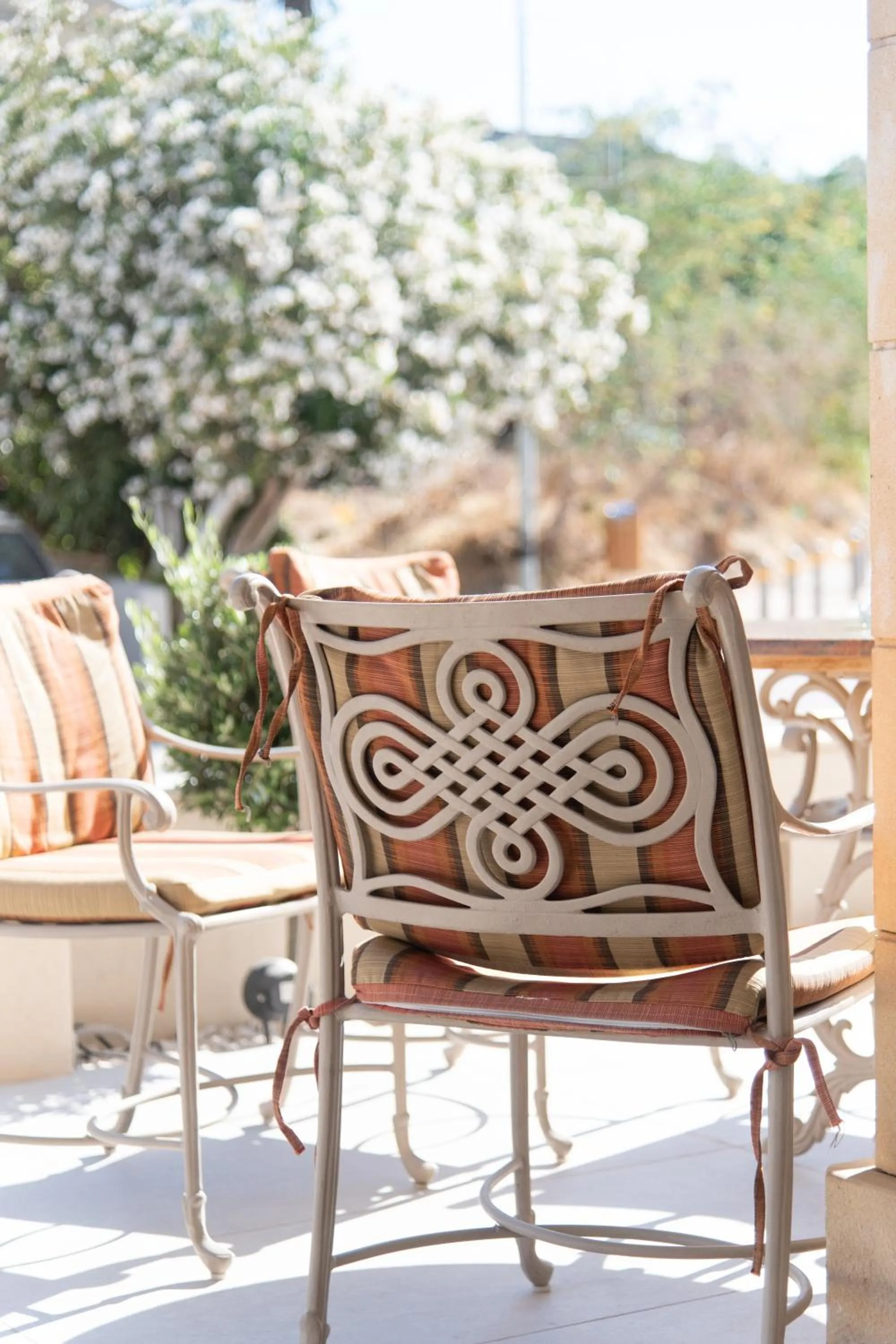 Seating area in Tylos Beach Hotel