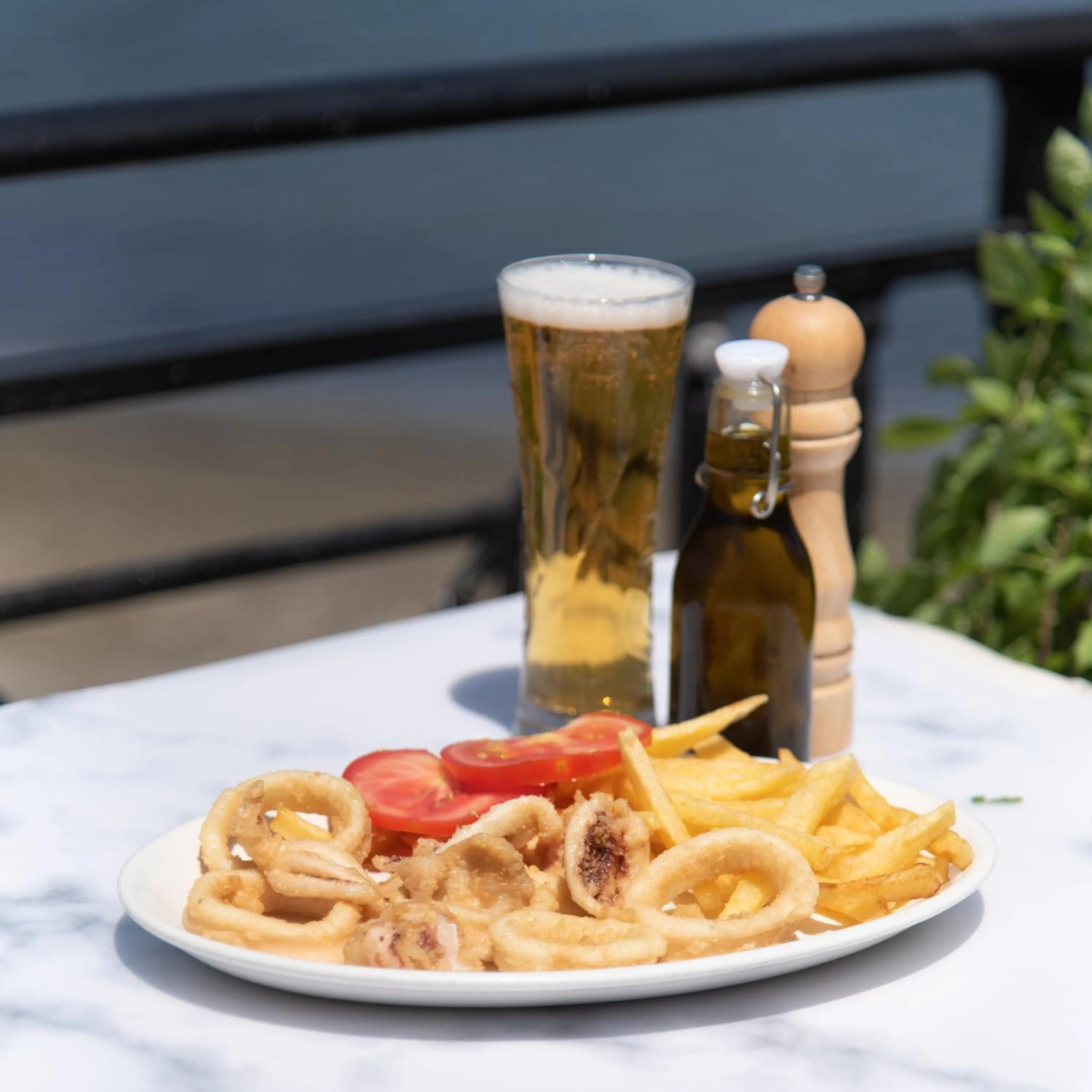 Restaurant/places to eat in Tylos Beach Hotel