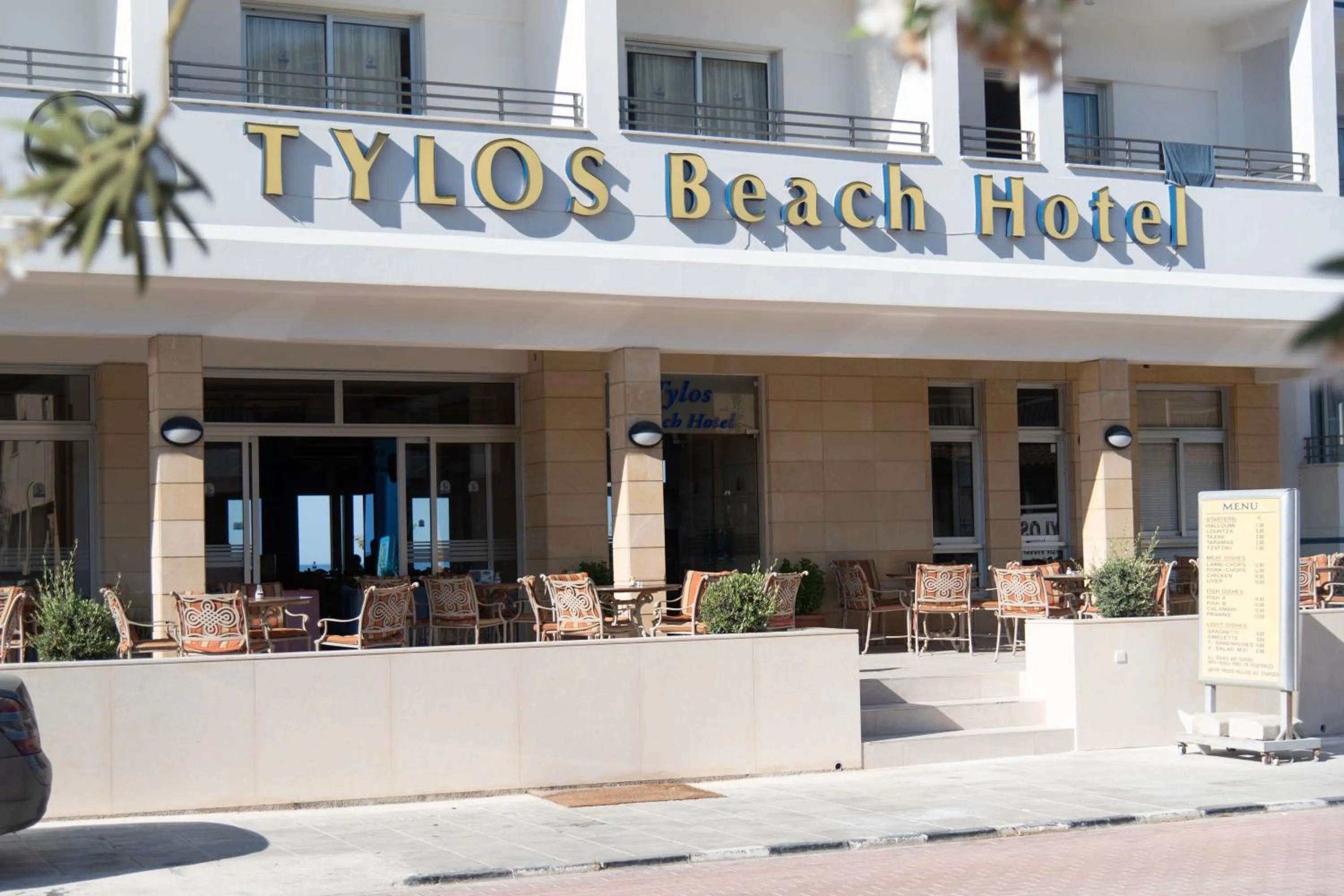 Tylos Beach Hotel