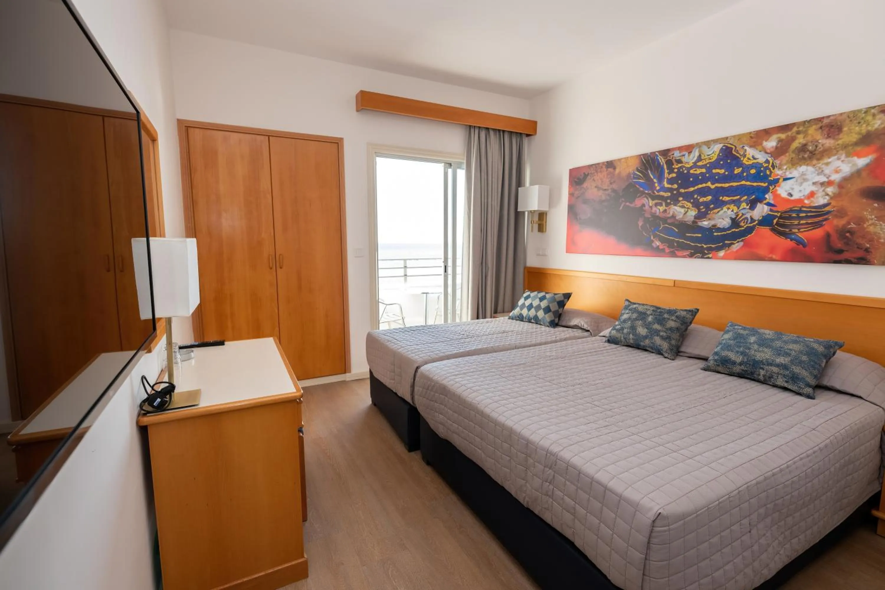 Photo of the whole room, Bed in Tylos Beach Hotel