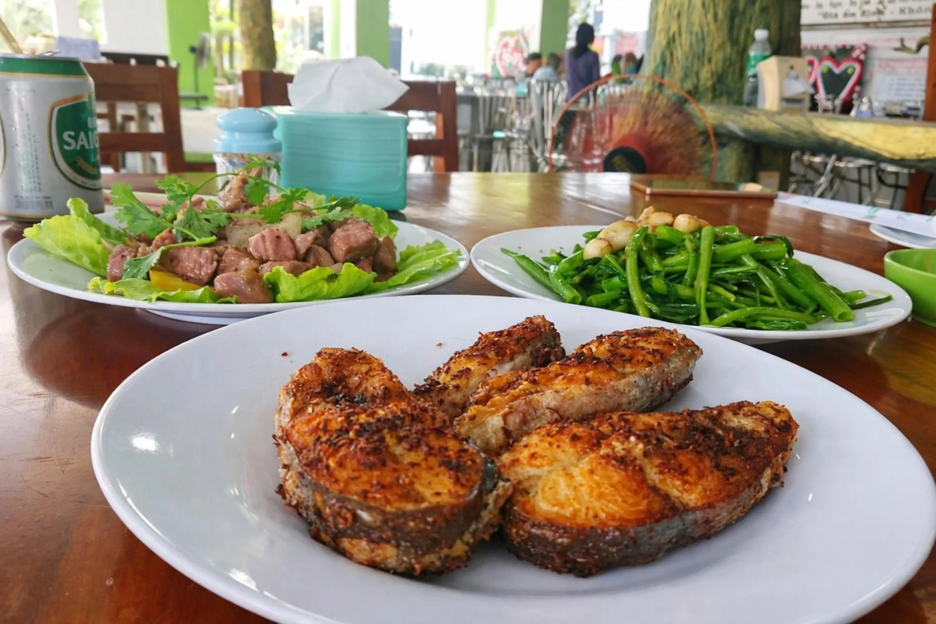 Food and drinks in Khách Sạn Nhà Hàng Ngọc Hân