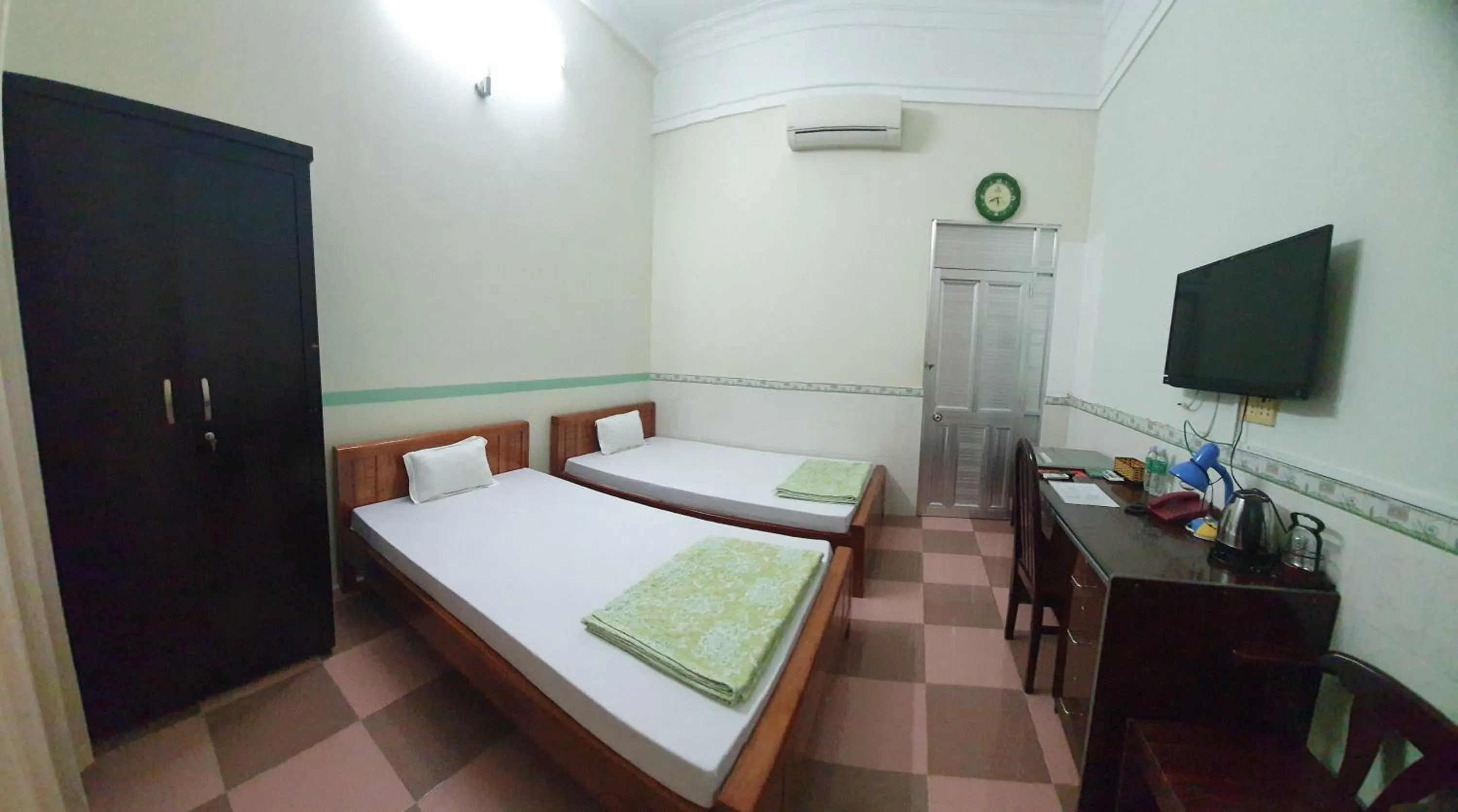 Bed in Khách Sạn Nhà Hàng Ngọc Hân
