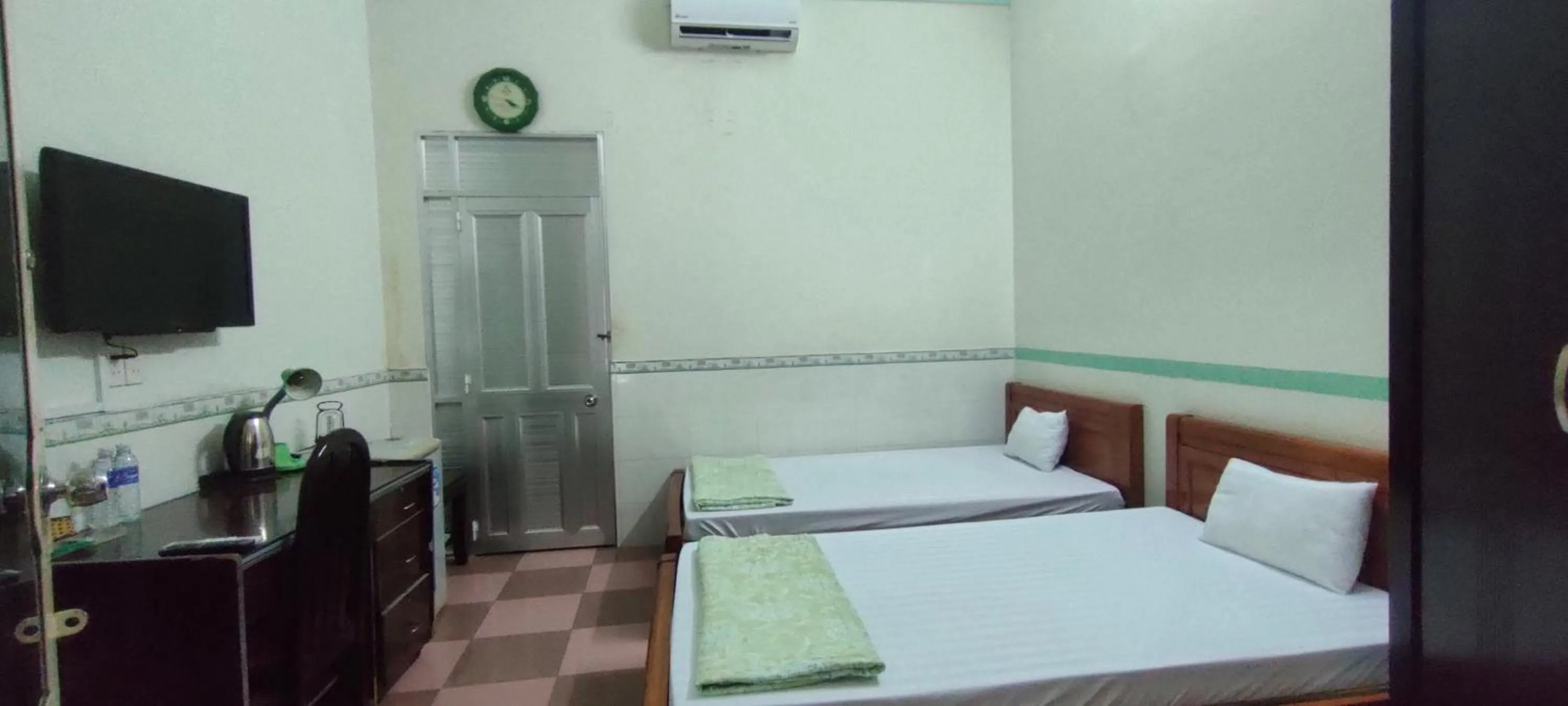 Bed in Khách Sạn Nhà Hàng Ngọc Hân