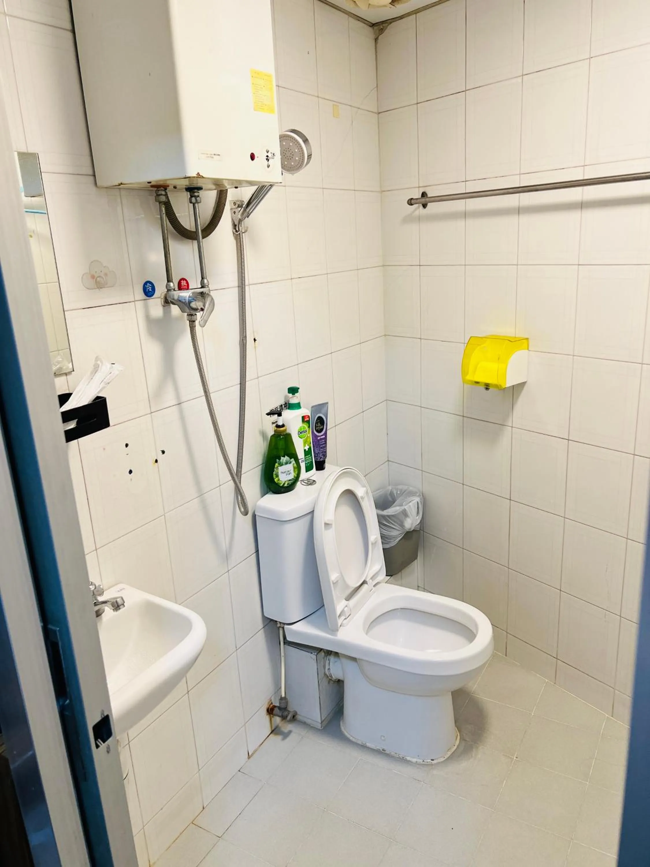 Shower in 嘉應賓館HAKKAS GUEST House