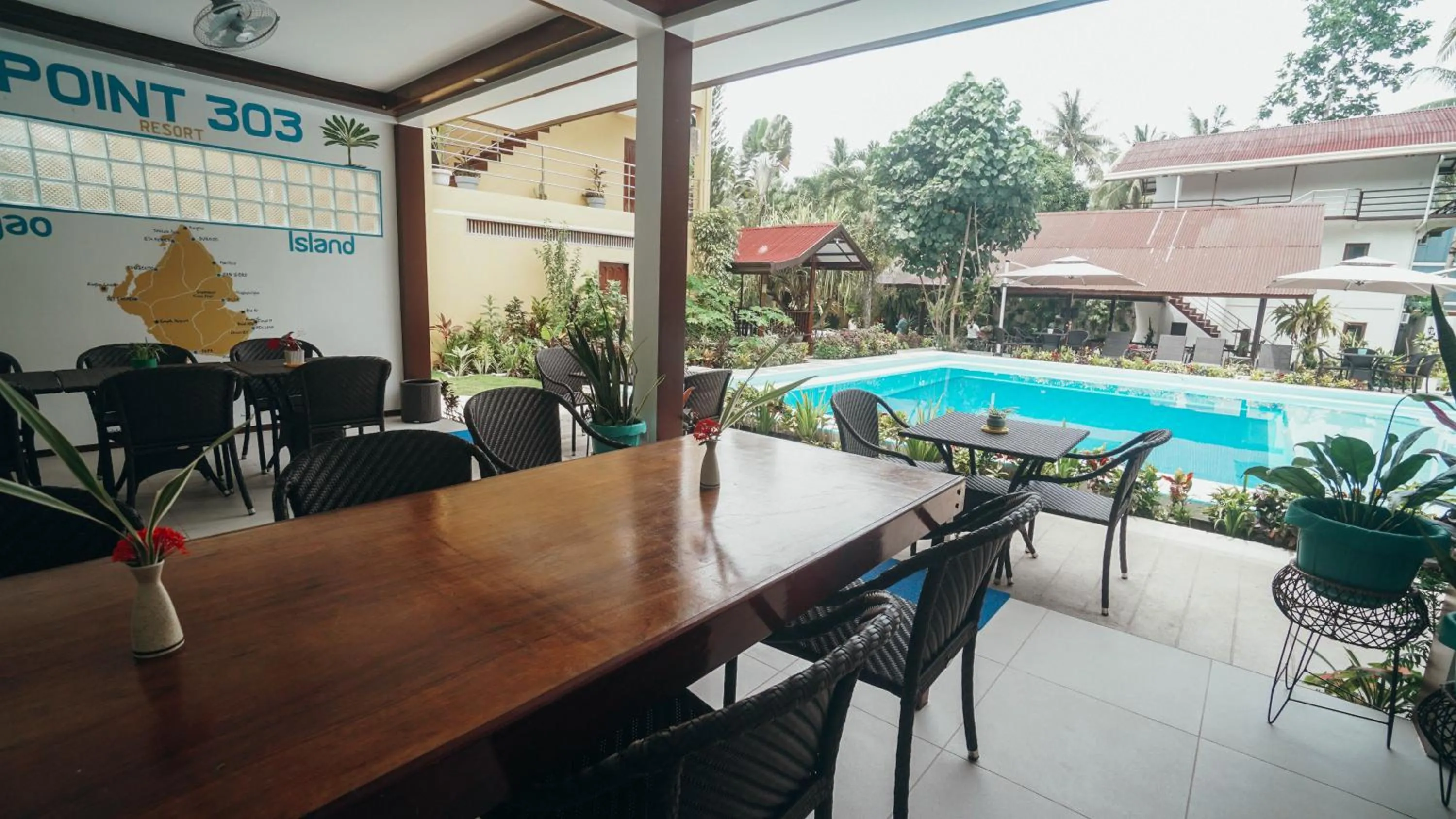 Dining area in Point 303 Resort