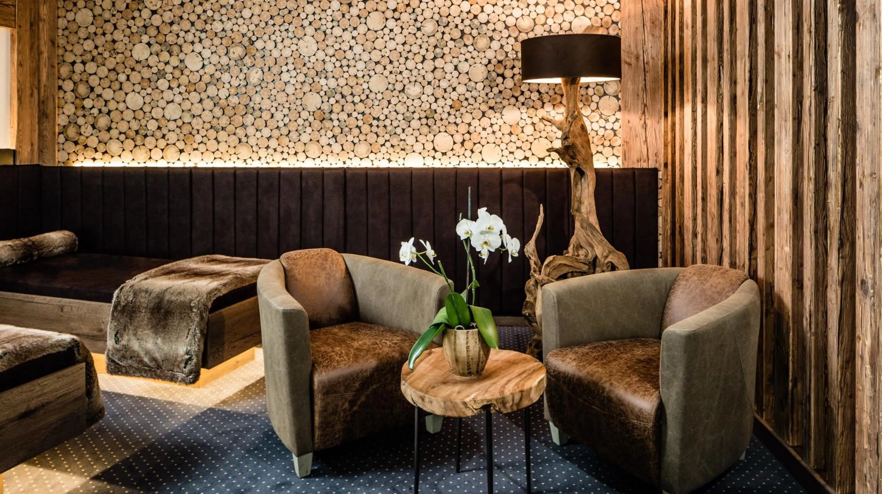 Spa and wellness centre/facilities in ArtHotel Anterleghes - Gardenahotels