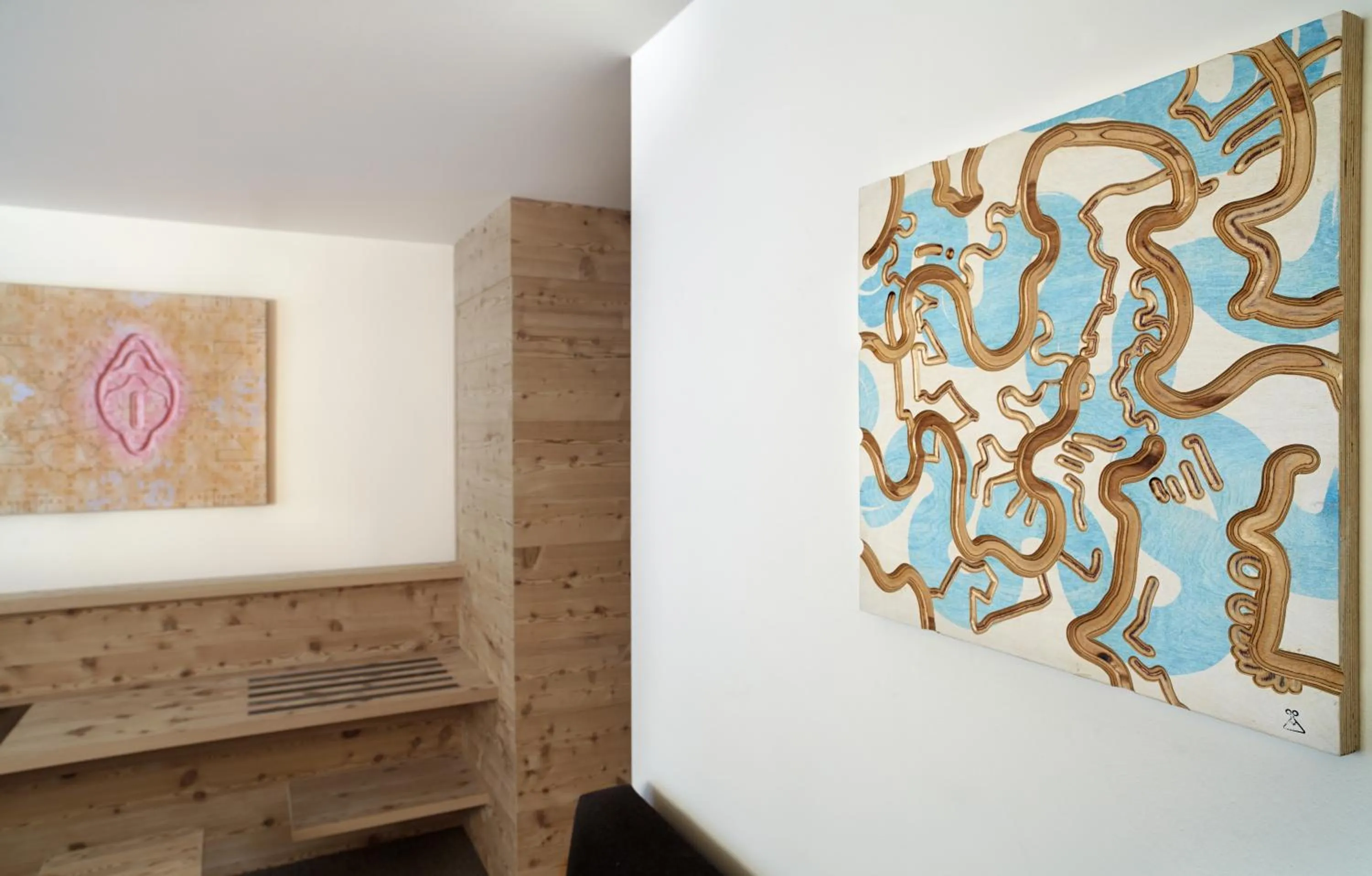 Photo of the whole room in ArtHotel Anterleghes - Gardenahotels