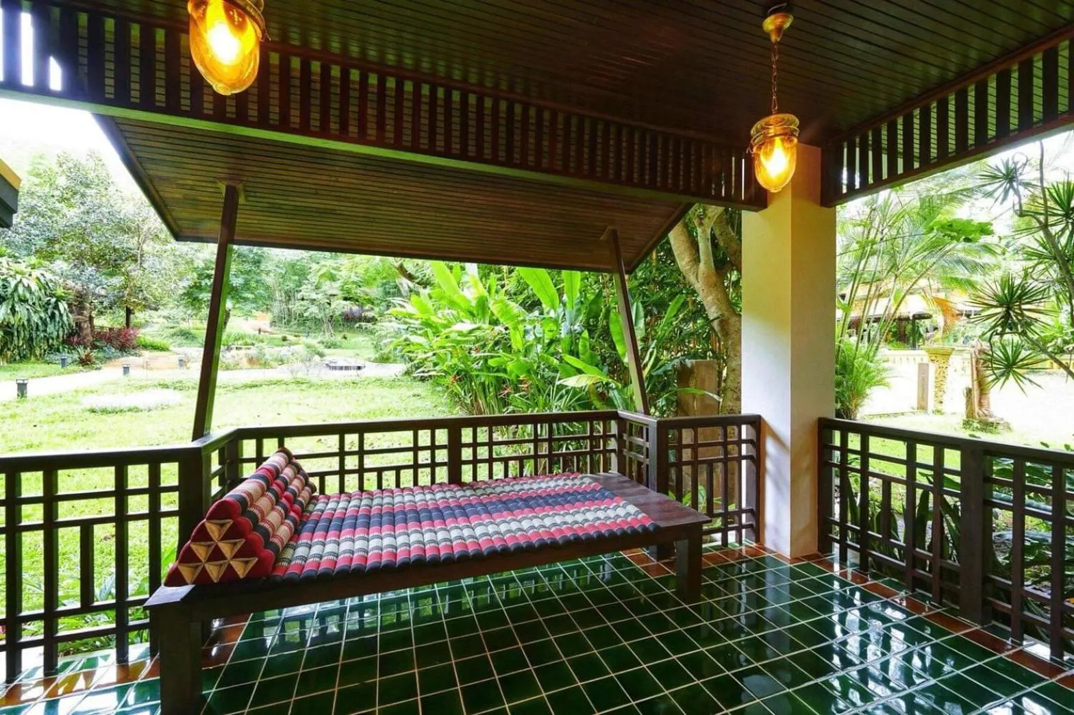 Balcony/Terrace in คุ้มสะเมิง-Samoeng Center