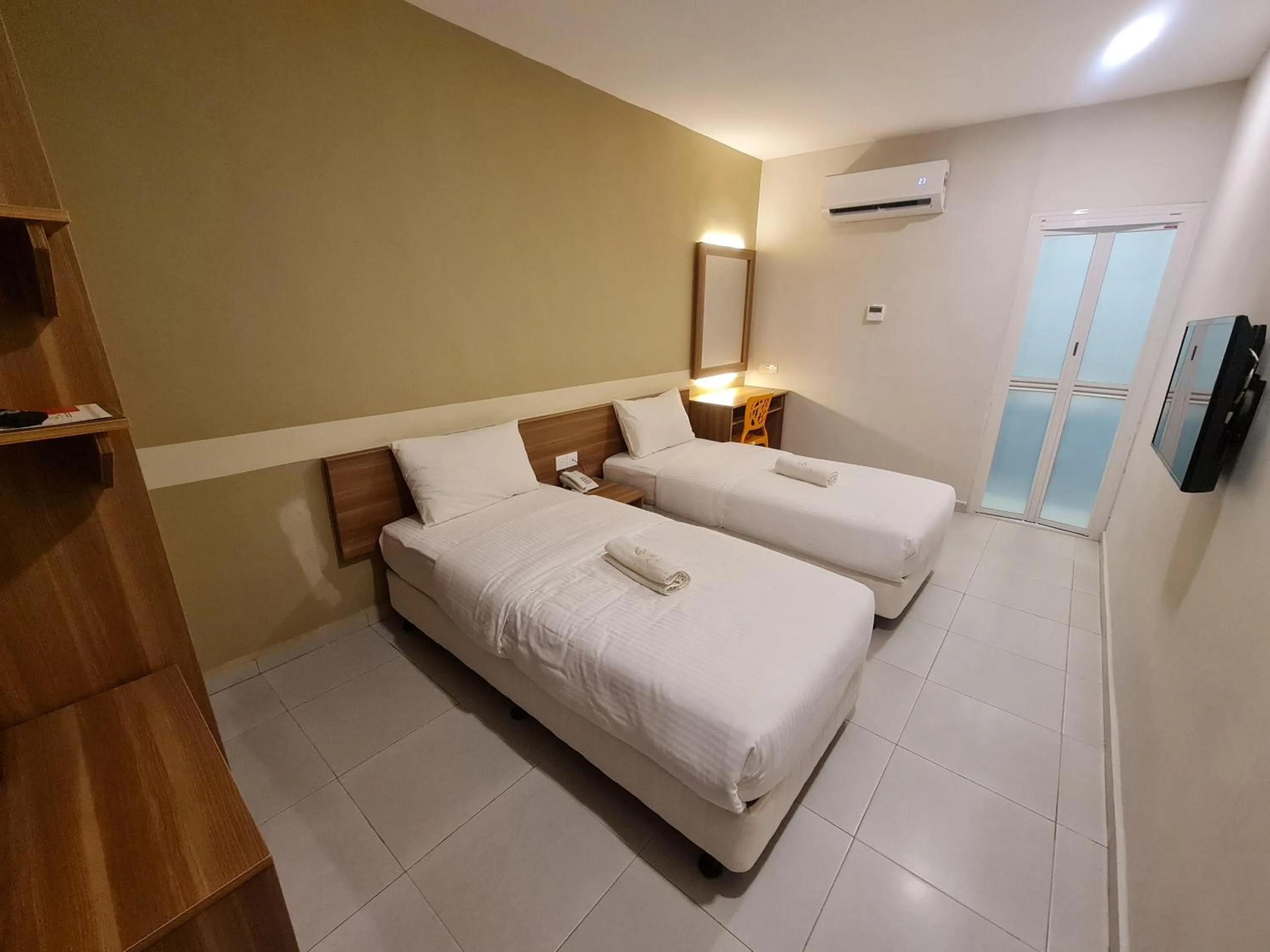 Bedroom, Bed in Ants Hotel