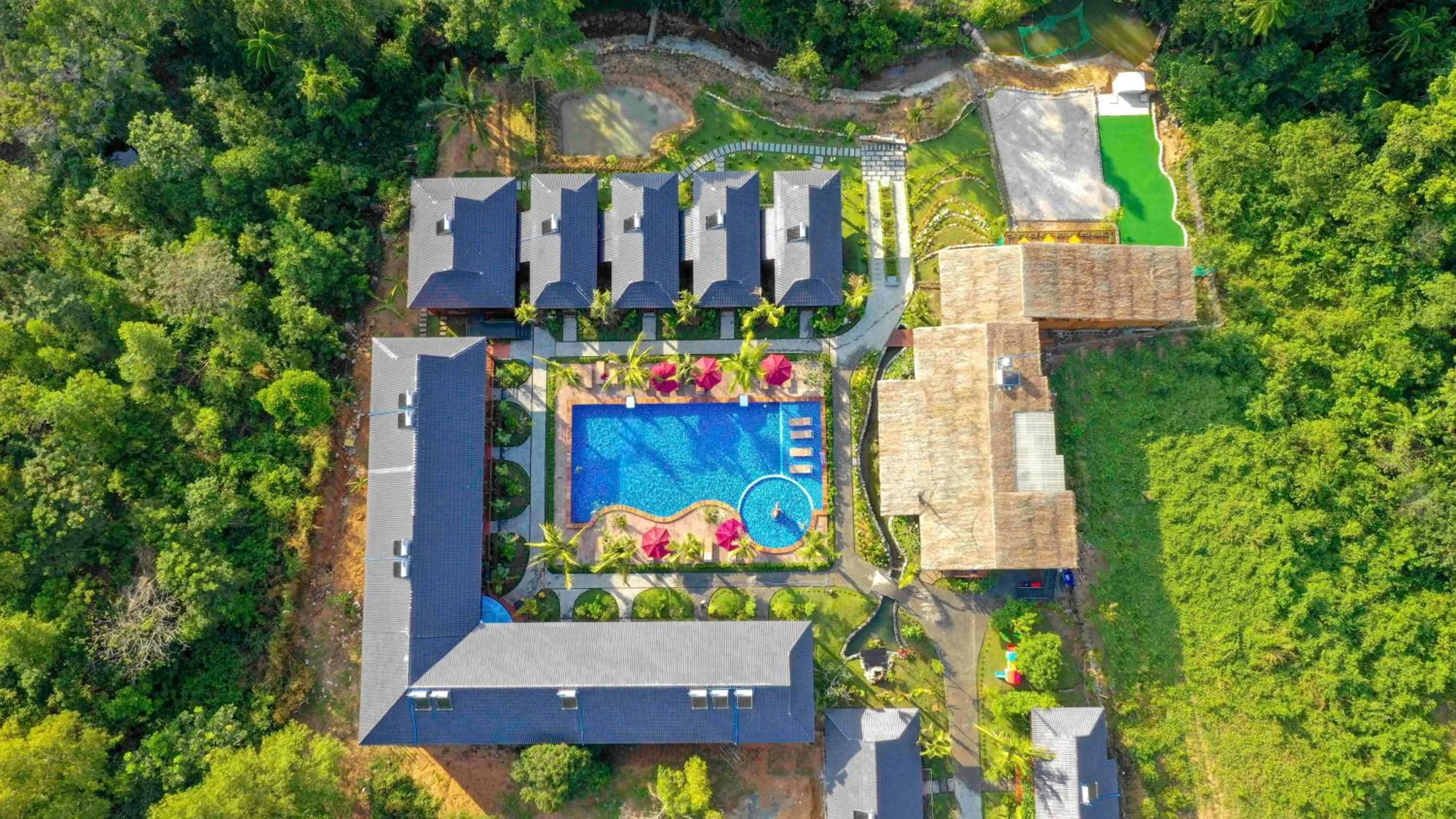 Property building in Phu Quoc Bambusa Resort