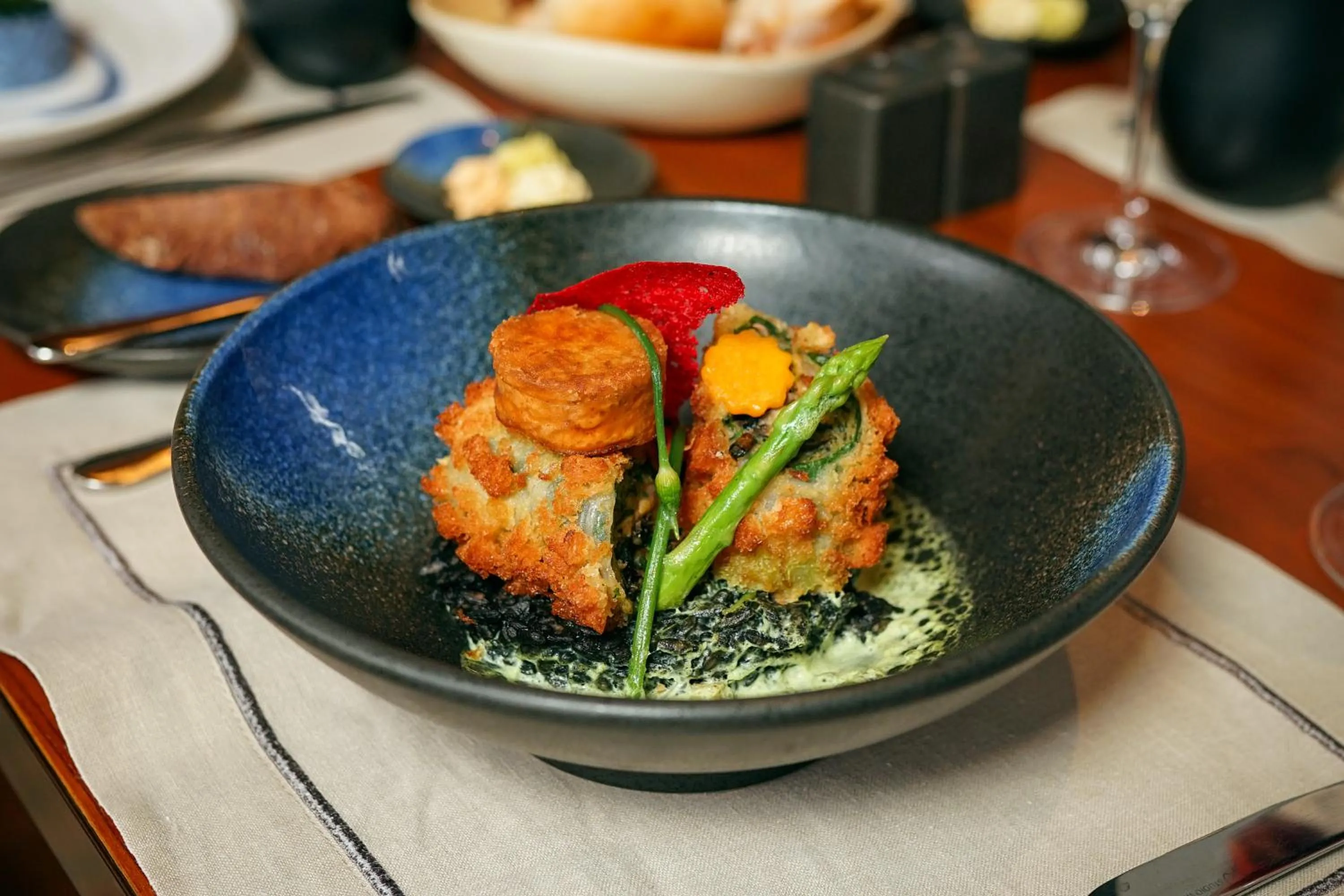 Food and drinks in Awei Metta (Yangon)