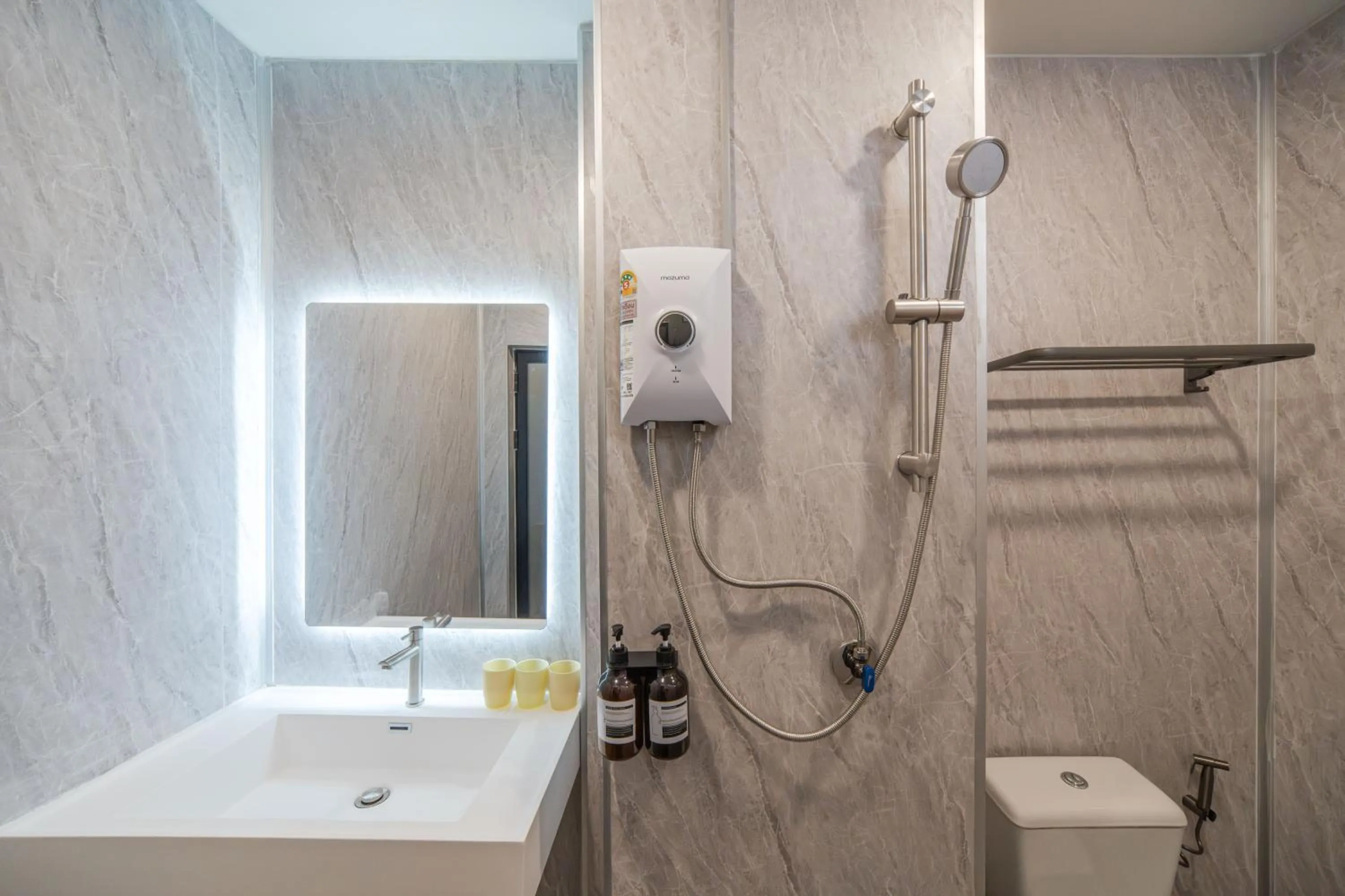 Toilet in Moca Hotel