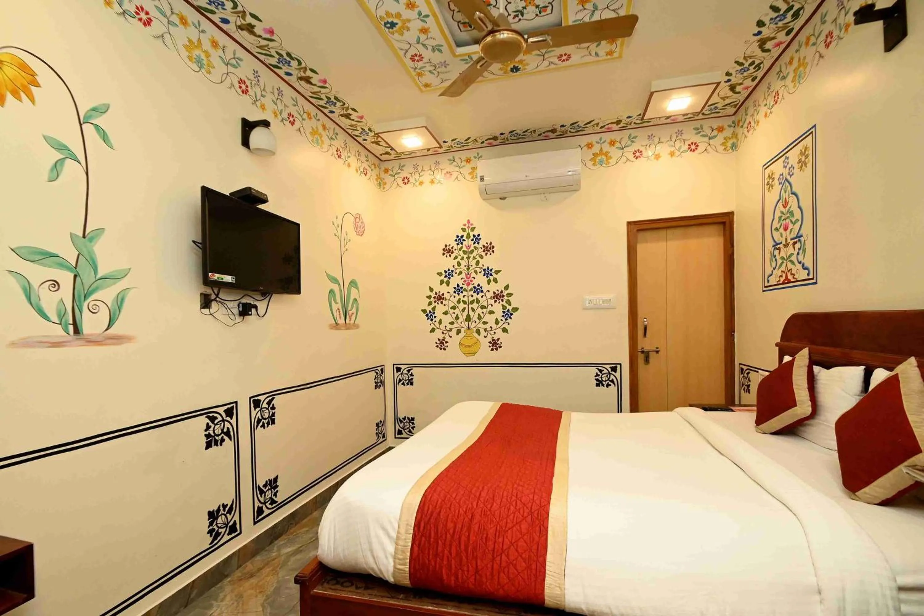 Bed in Virasat Mahal Heritage Hotel-Jaipur City Center