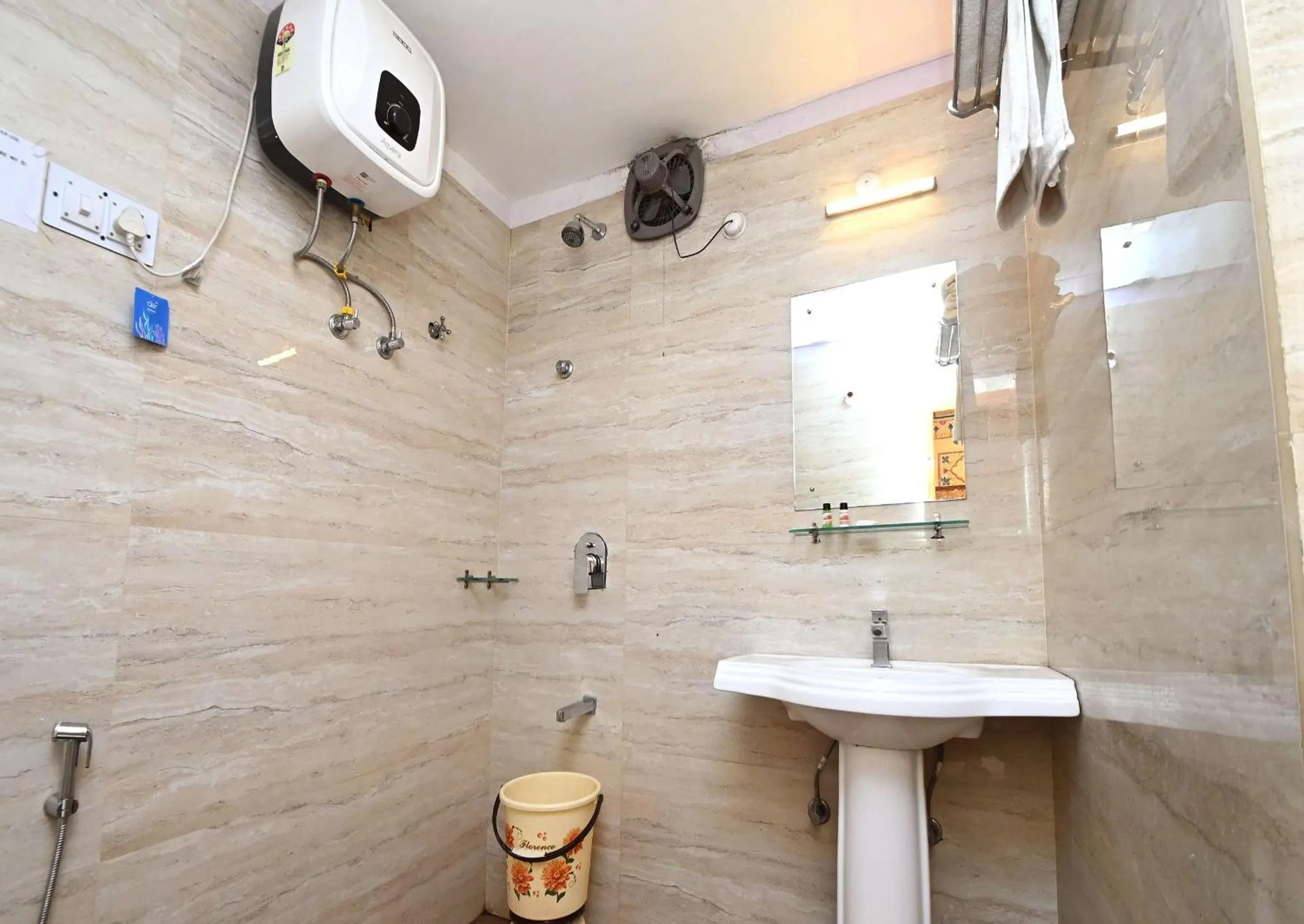 Virasat Mahal Heritage Hotel-Jaipur City Center