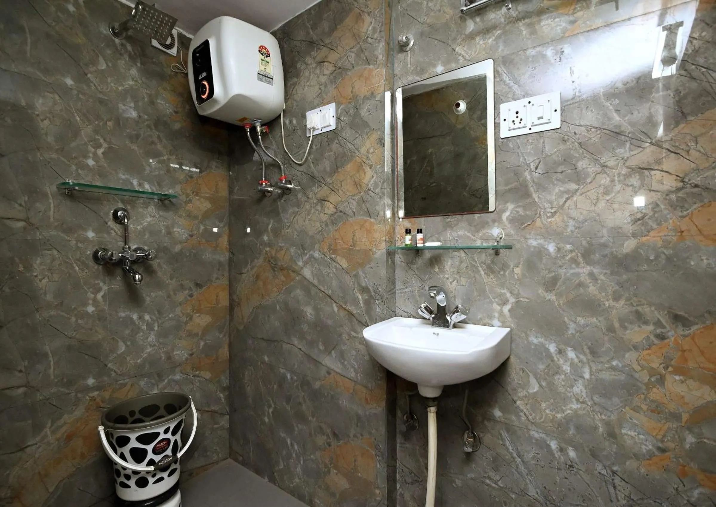 Virasat Mahal Heritage Hotel-Jaipur City Center