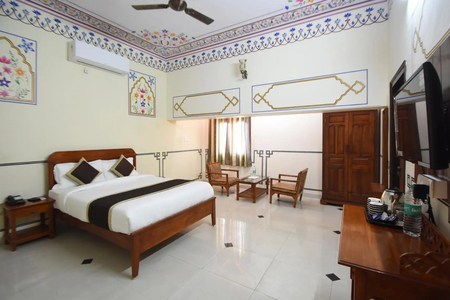 Bedroom, Bed in Virasat Mahal Heritage Hotel-Jaipur City Center