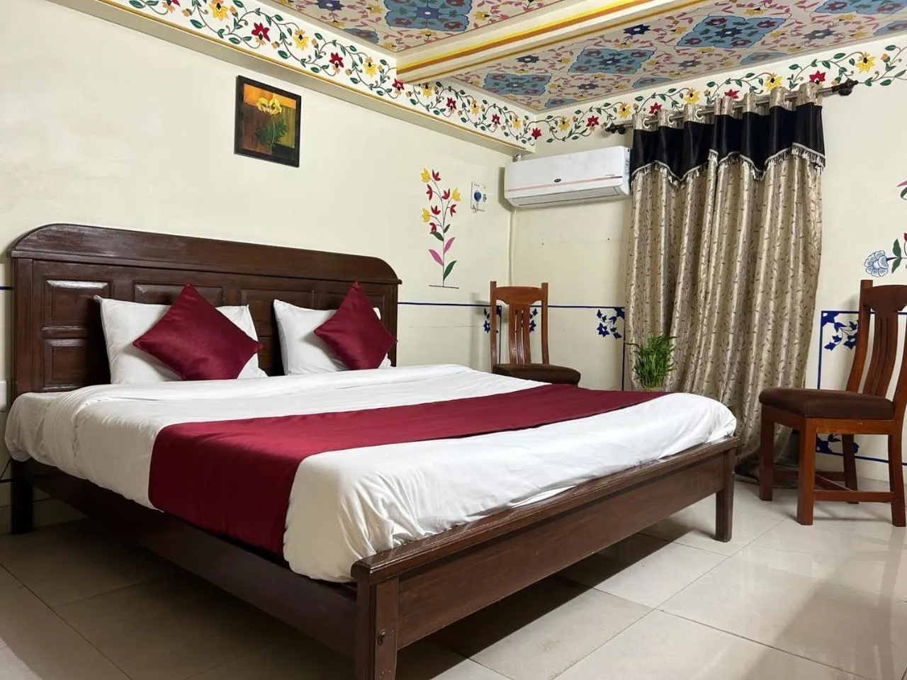Bed in Virasat Mahal Heritage Hotel-Jaipur City Center