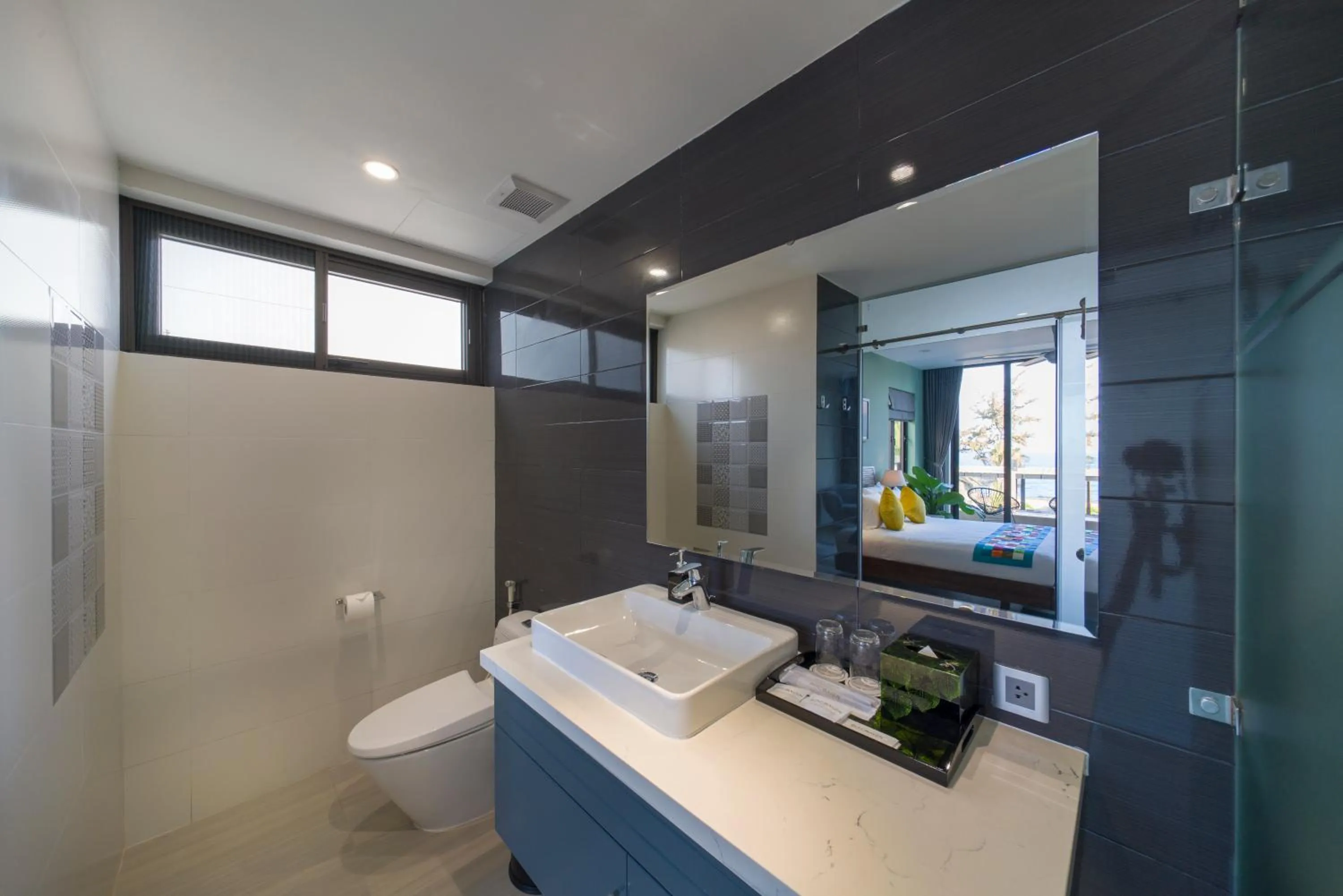 Bathroom in Beach Haven Suites Hội An Apartment