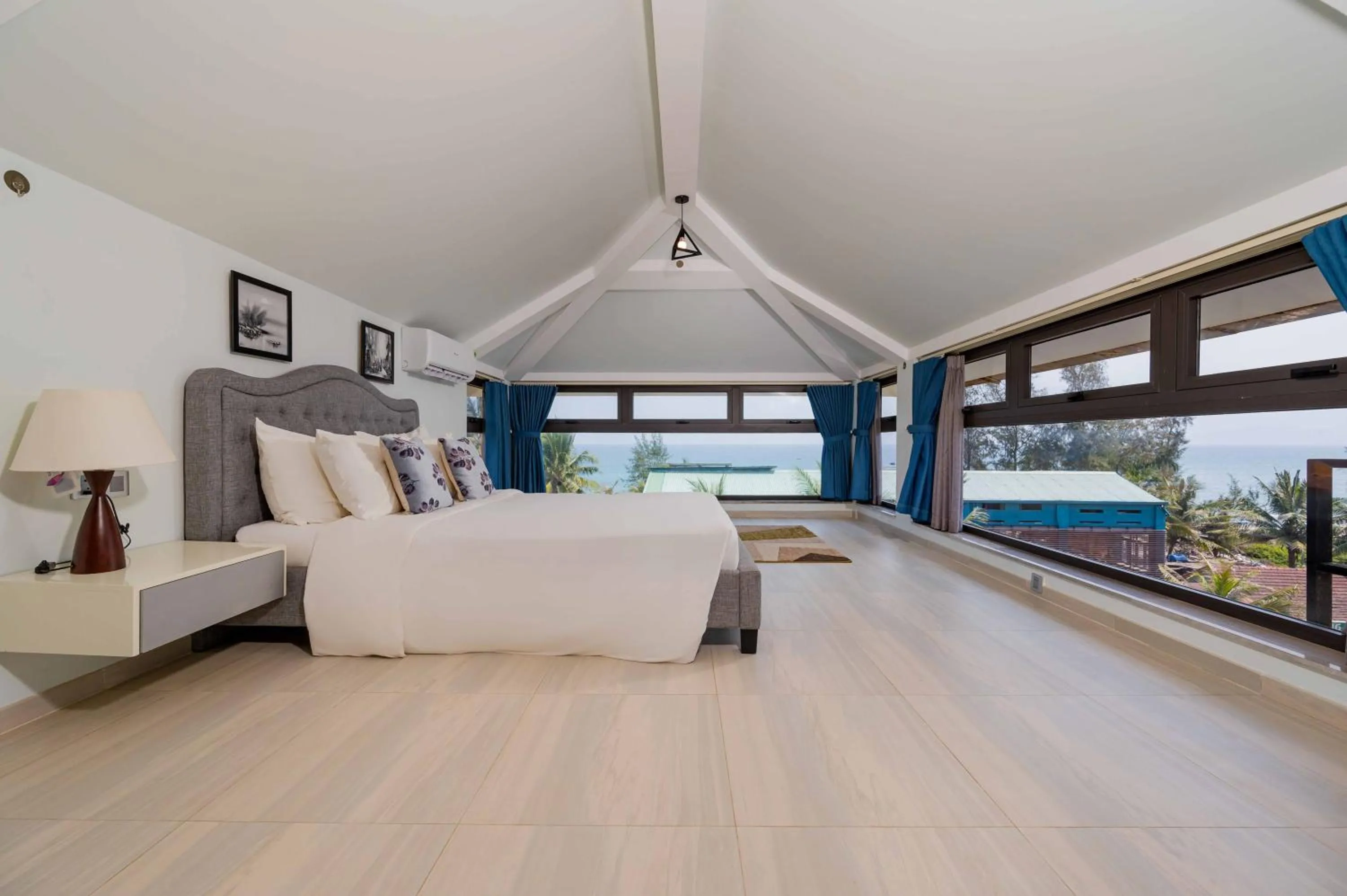 Bed in Beach Haven Suites Hội An Apartment