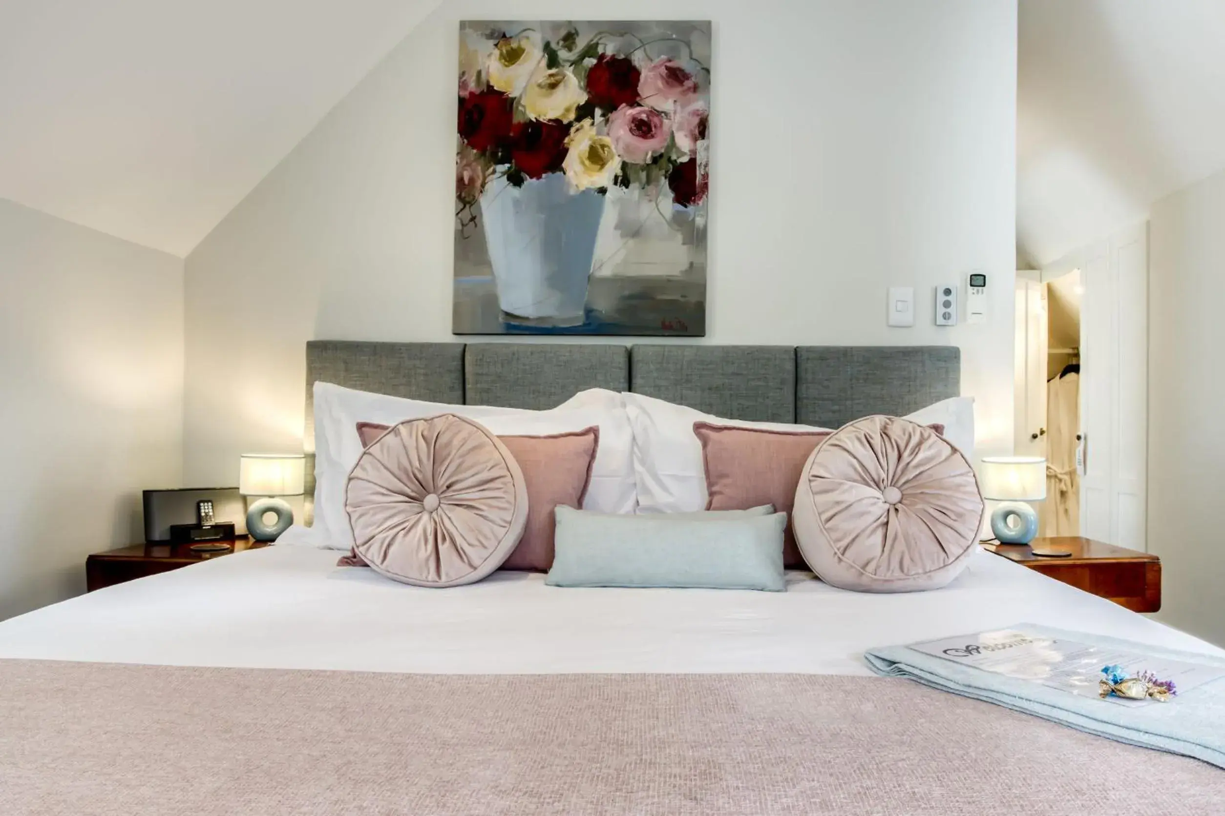 Double Room - single occupancy in Vredenburg Manor House Double Room - single occupancy in Vredenburg Manor House