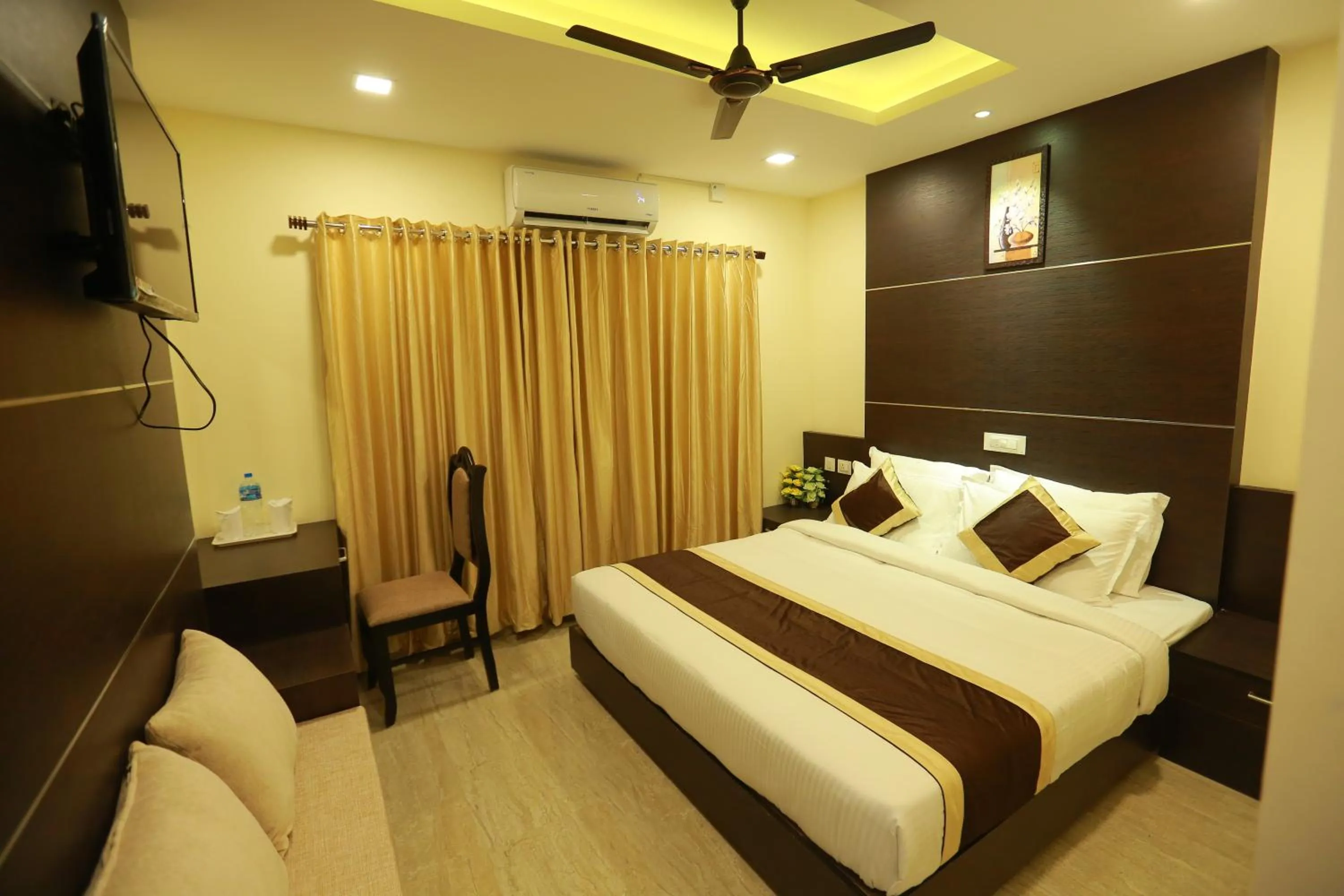 Bedroom in The Crescent Suites