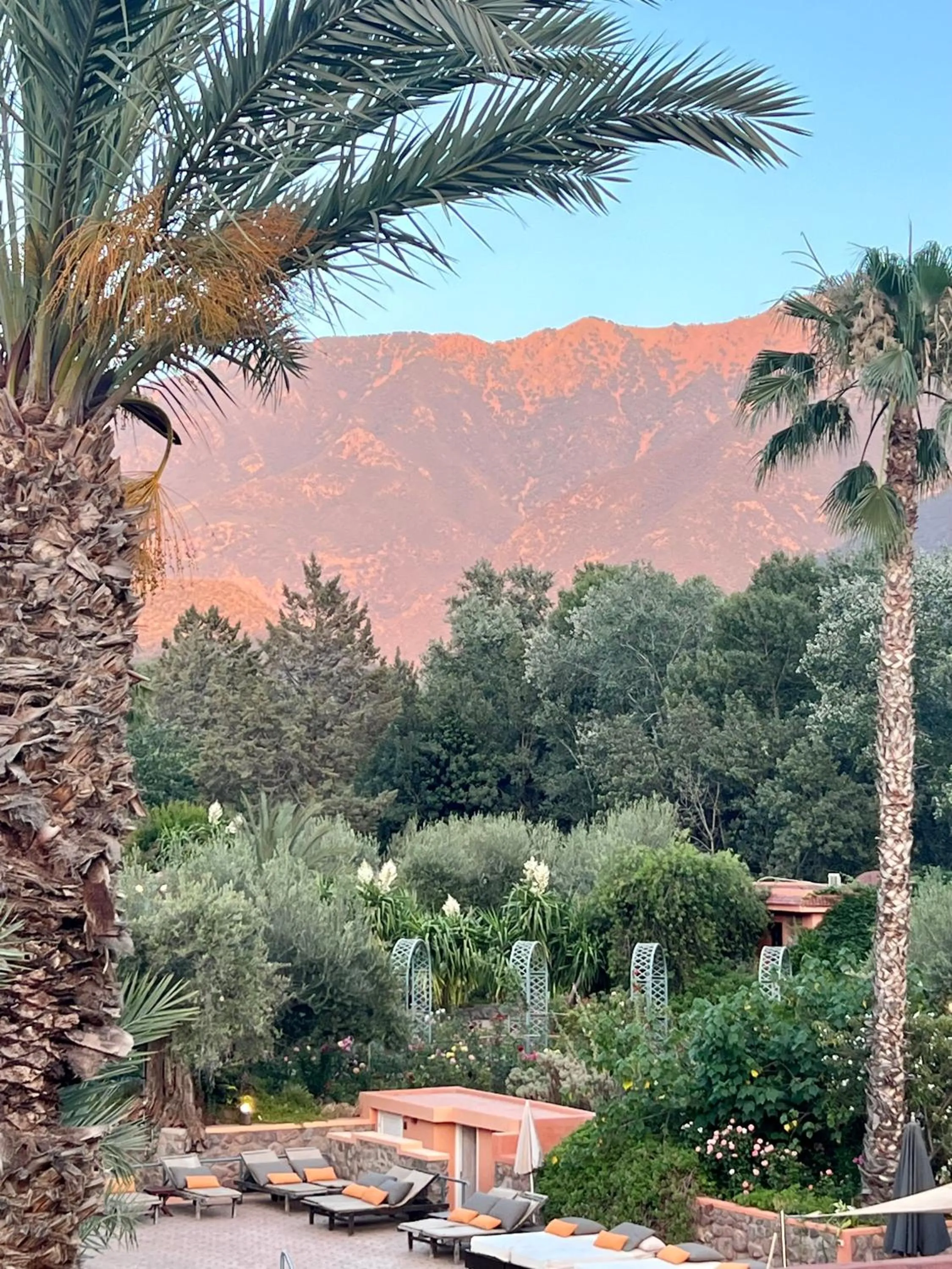 Garden in Domaine de la Roseraie Resort