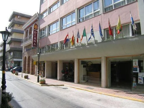 Facade/entrance in Diana Hotel