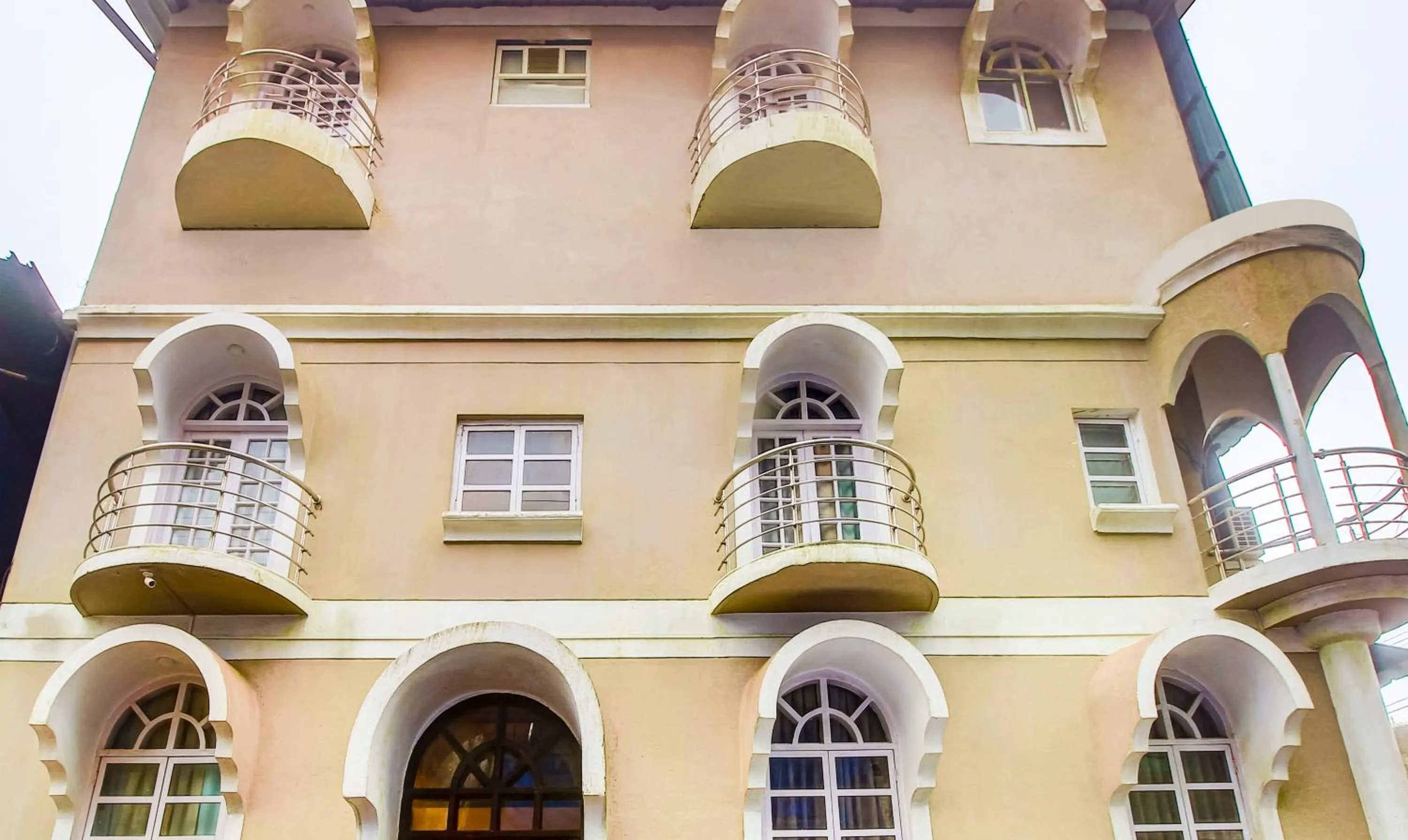 Facade/entrance in Itsy Hotel New Retreat - Main Market, Mahabaleshwar