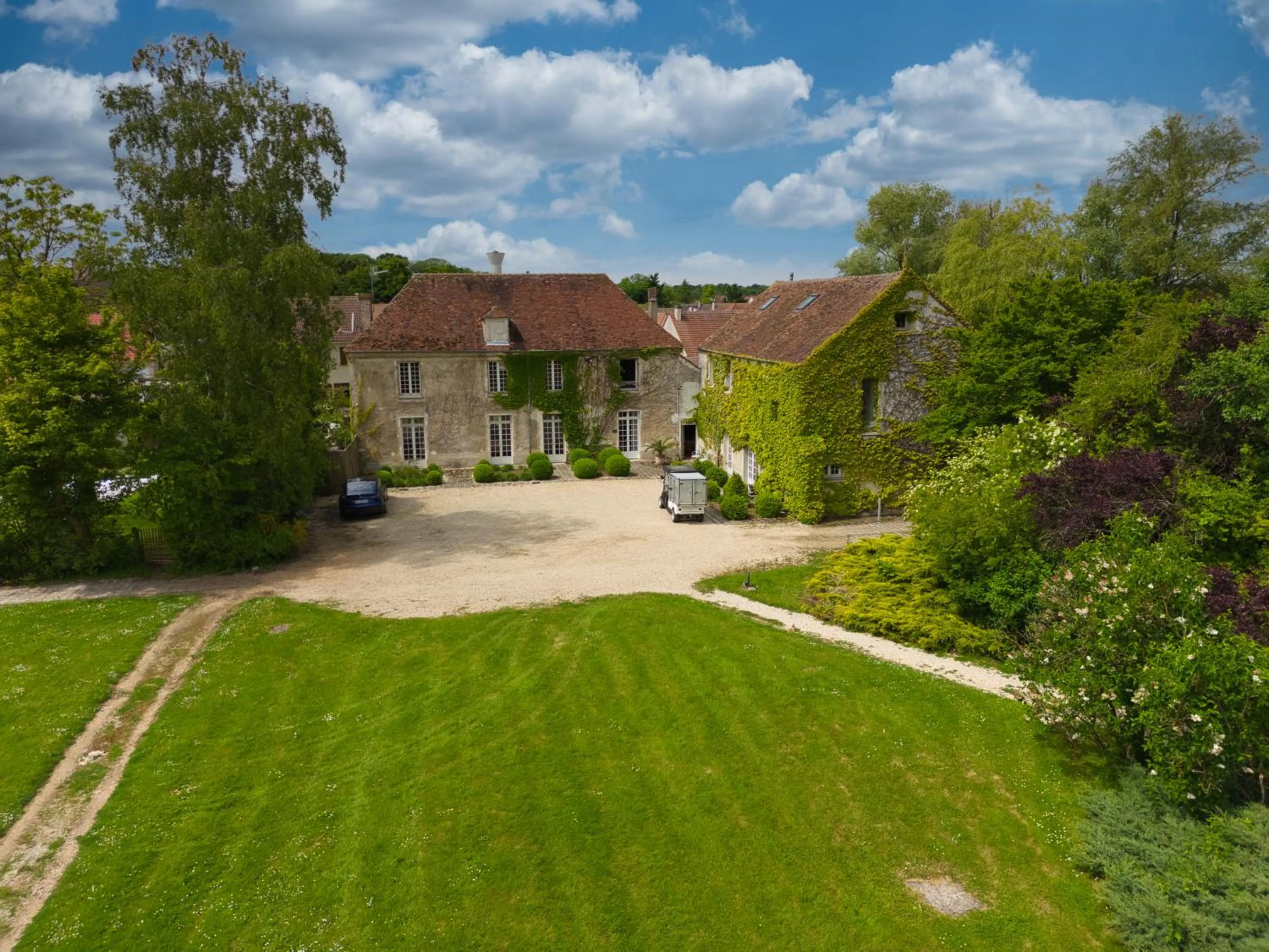 Property building in Domaine de Bellevue - Restaurant & Spa