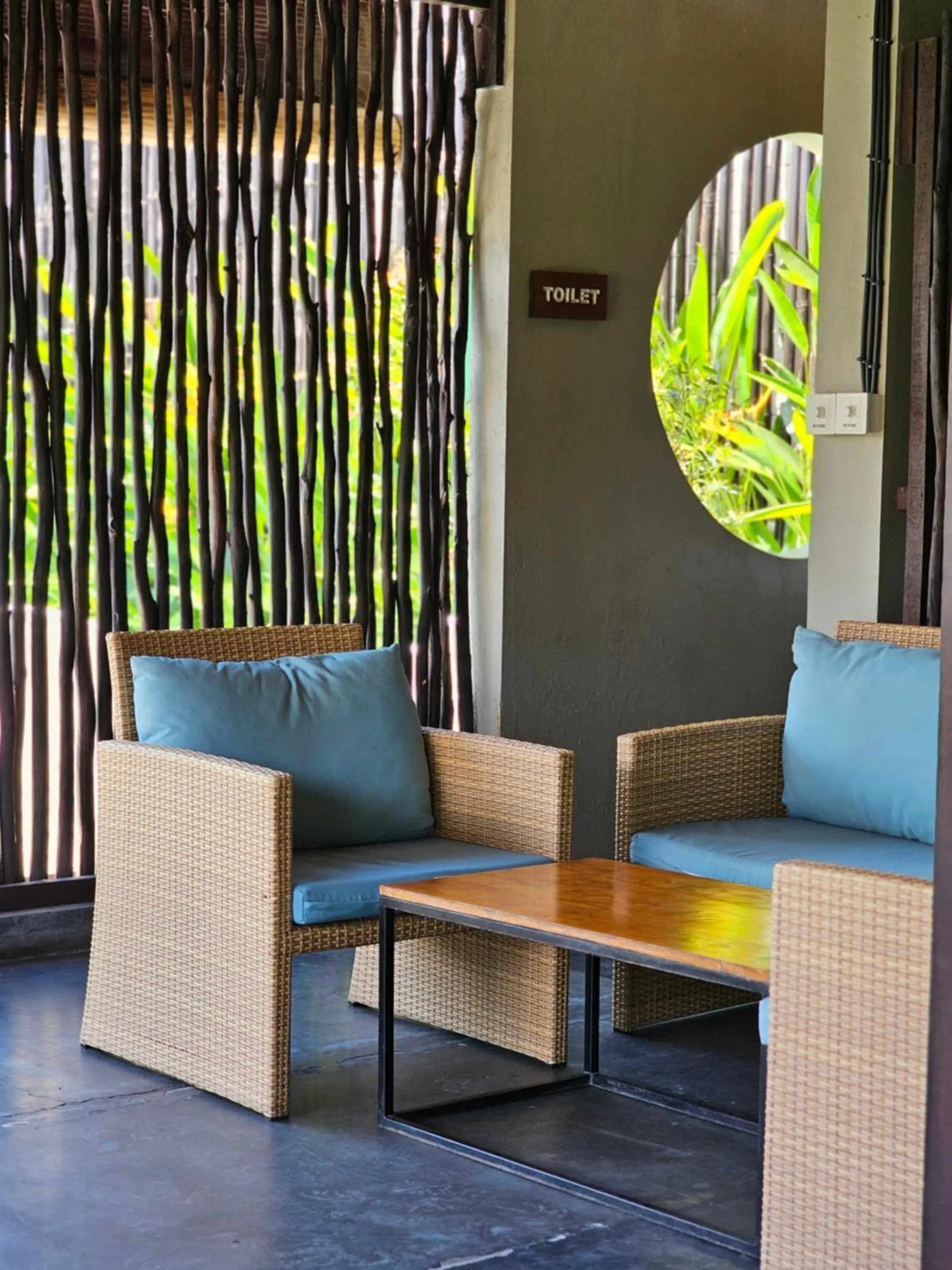 Restaurant/places to eat in Wasabi