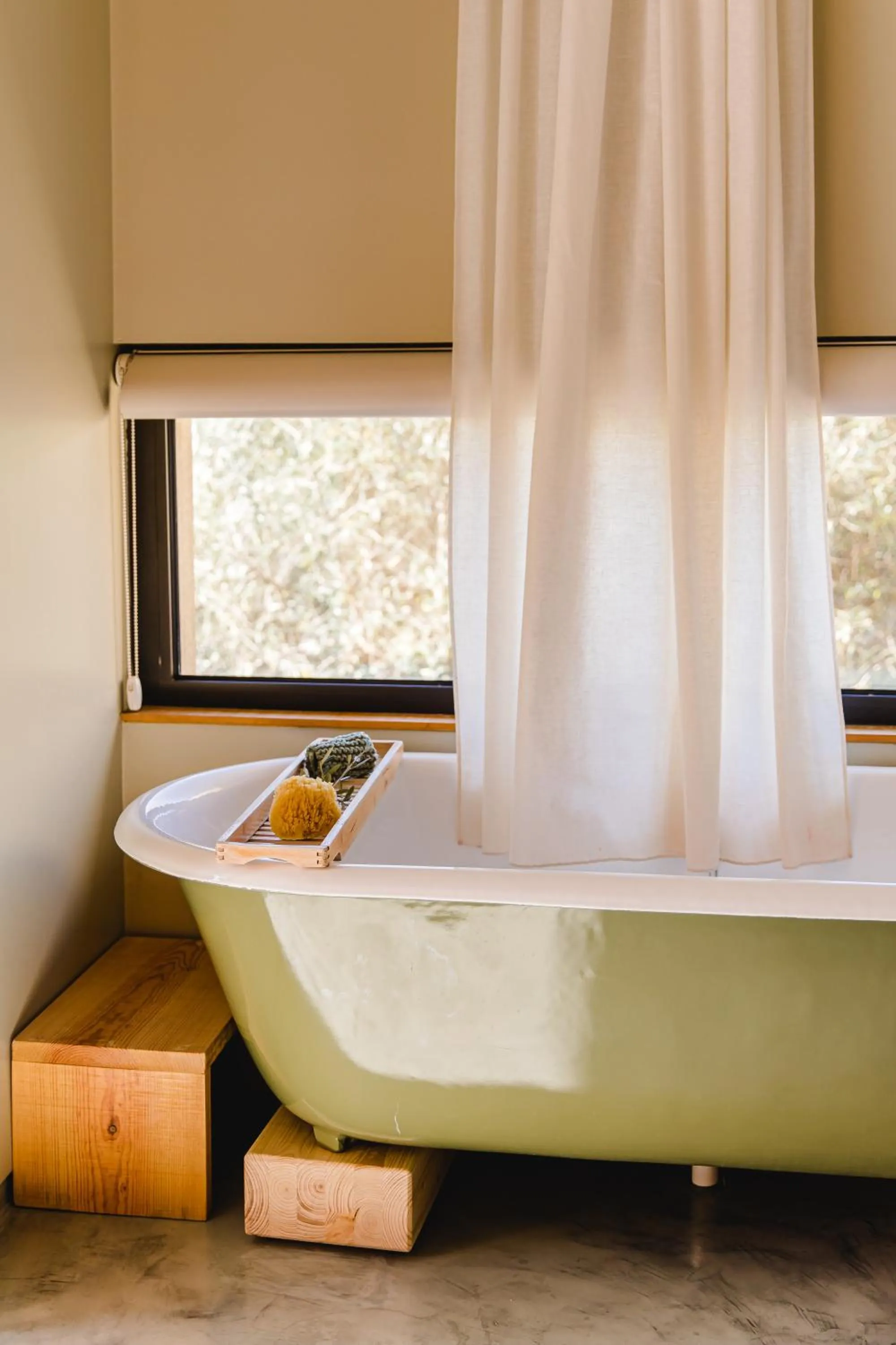 Bath in Cooking and Nature - Emotional Hotel