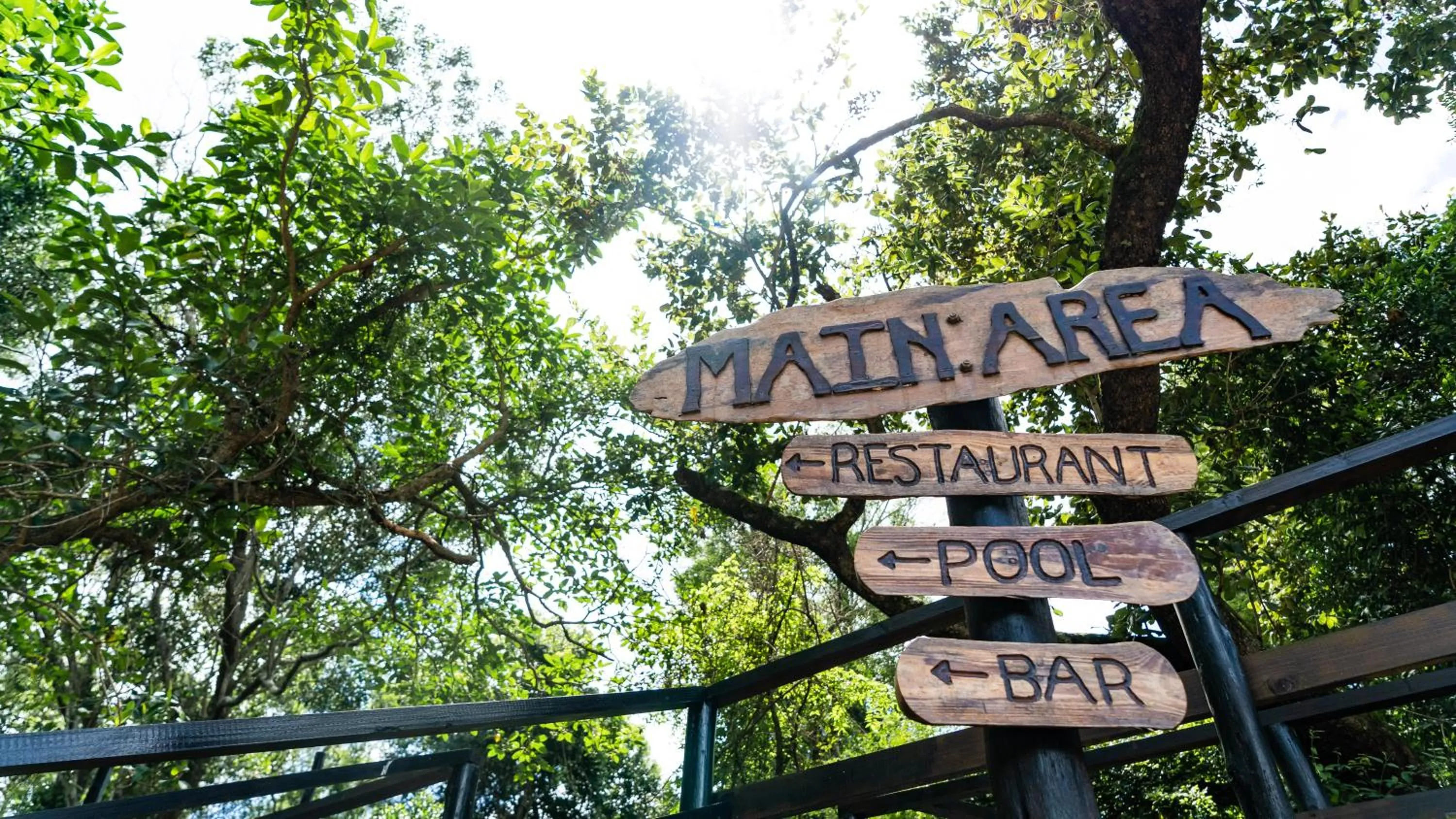 Logo/Certificate/Sign in Gooderson Bushlands Game Lodge