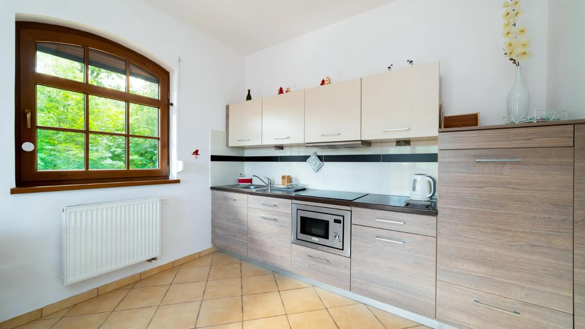 Kitchen or kitchenette in Apartamenty EverySky - Obrońców Pokoju 1D