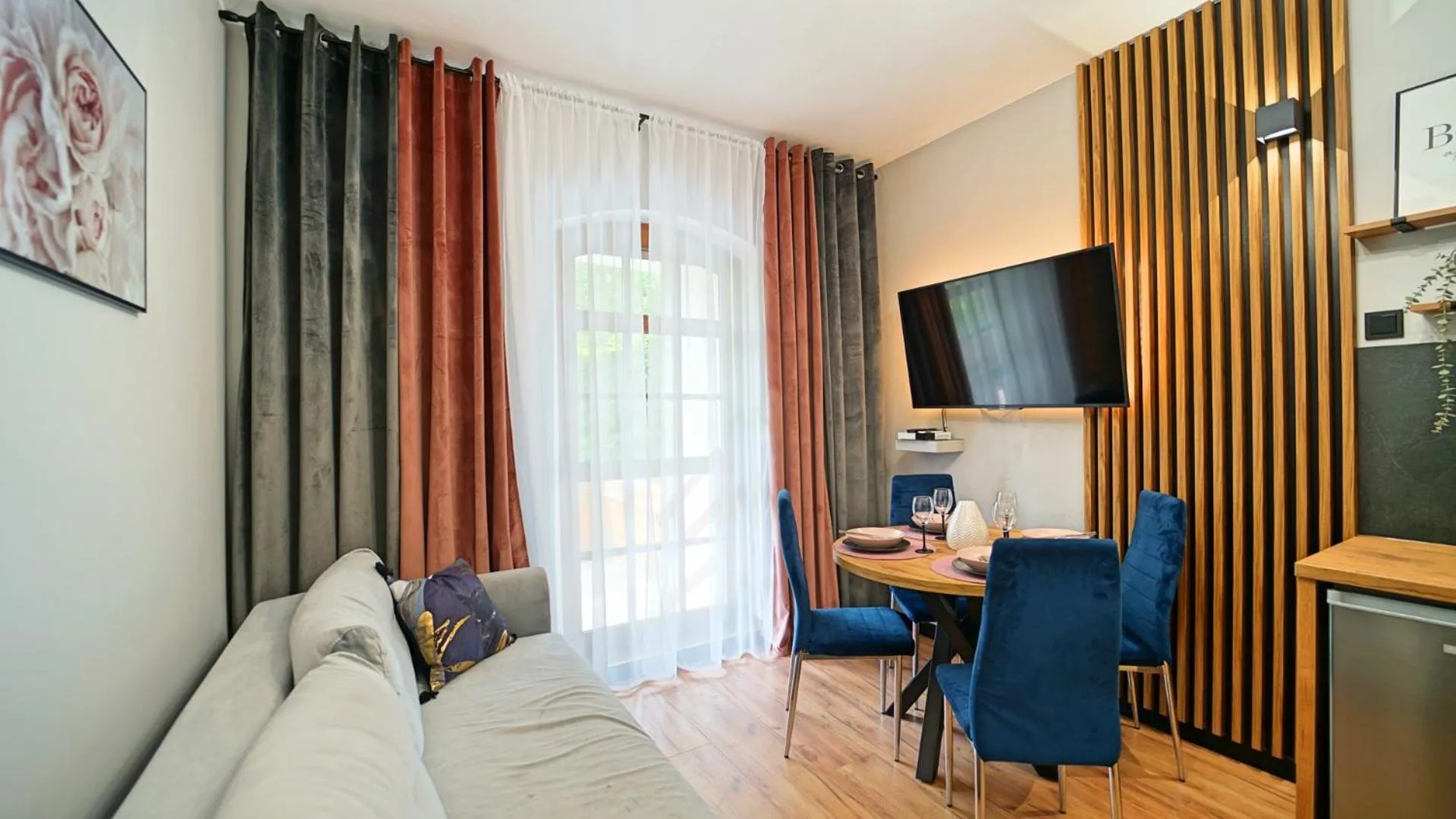 Living room in Apartamenty EverySky - Obrońców Pokoju 1D