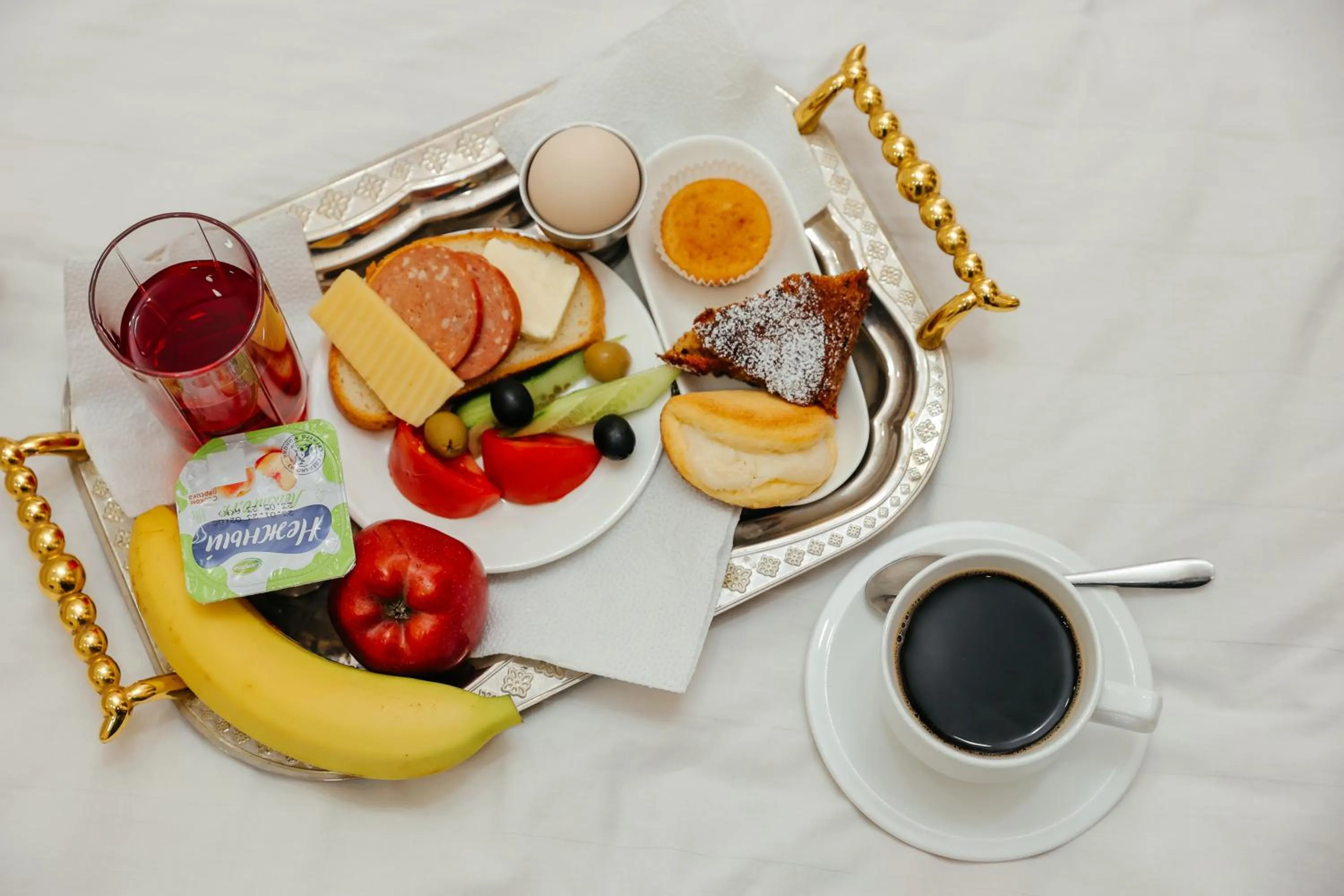 Food and drinks in Grand Hotel